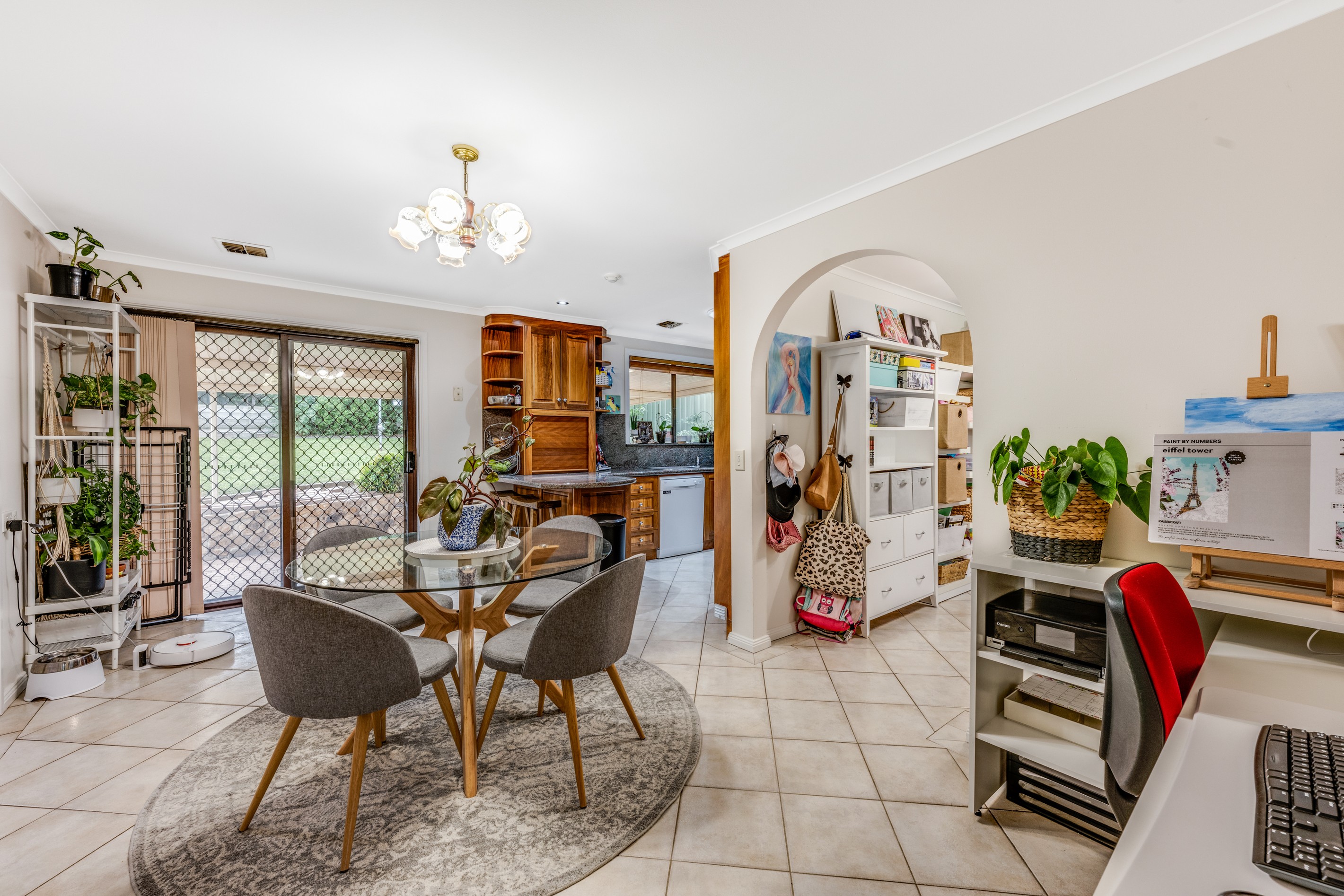 8 Kingsbury Street, Gowrie, ACT 2904