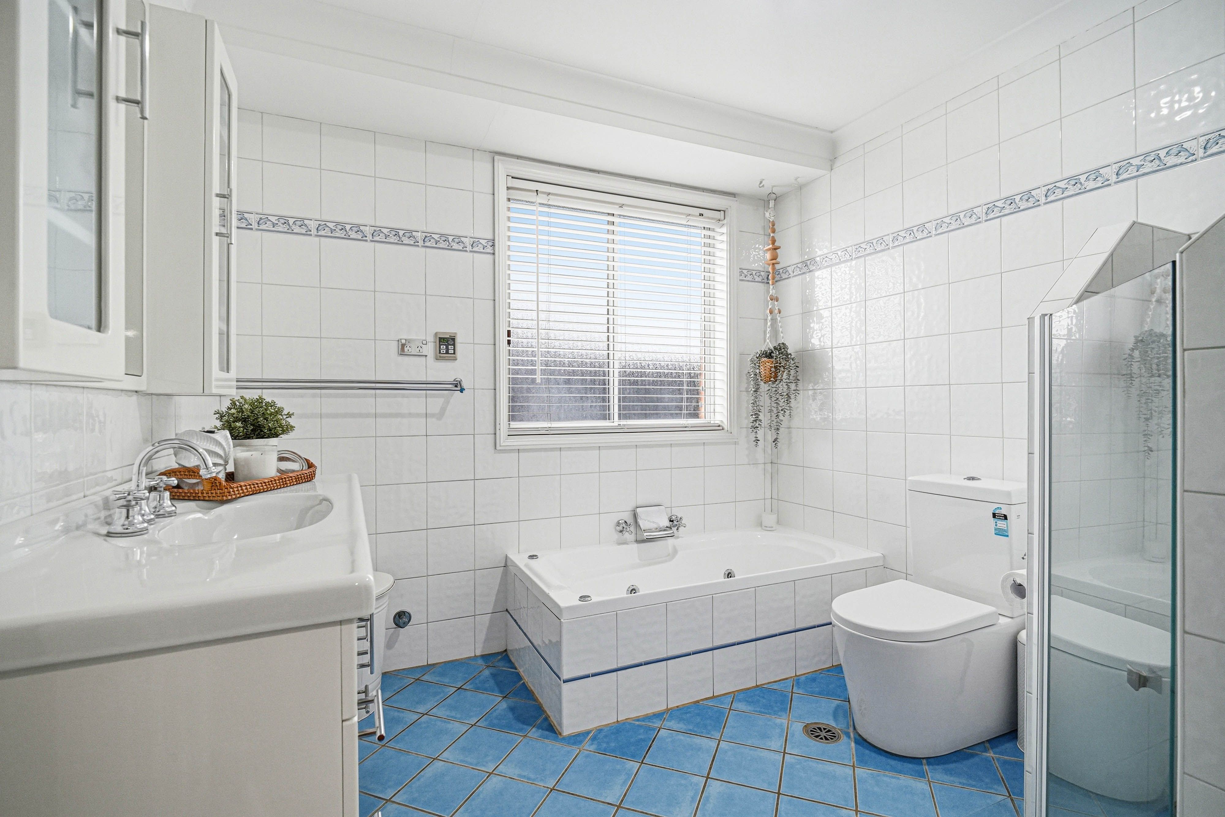 12 Kew Place — photo 17 of 30