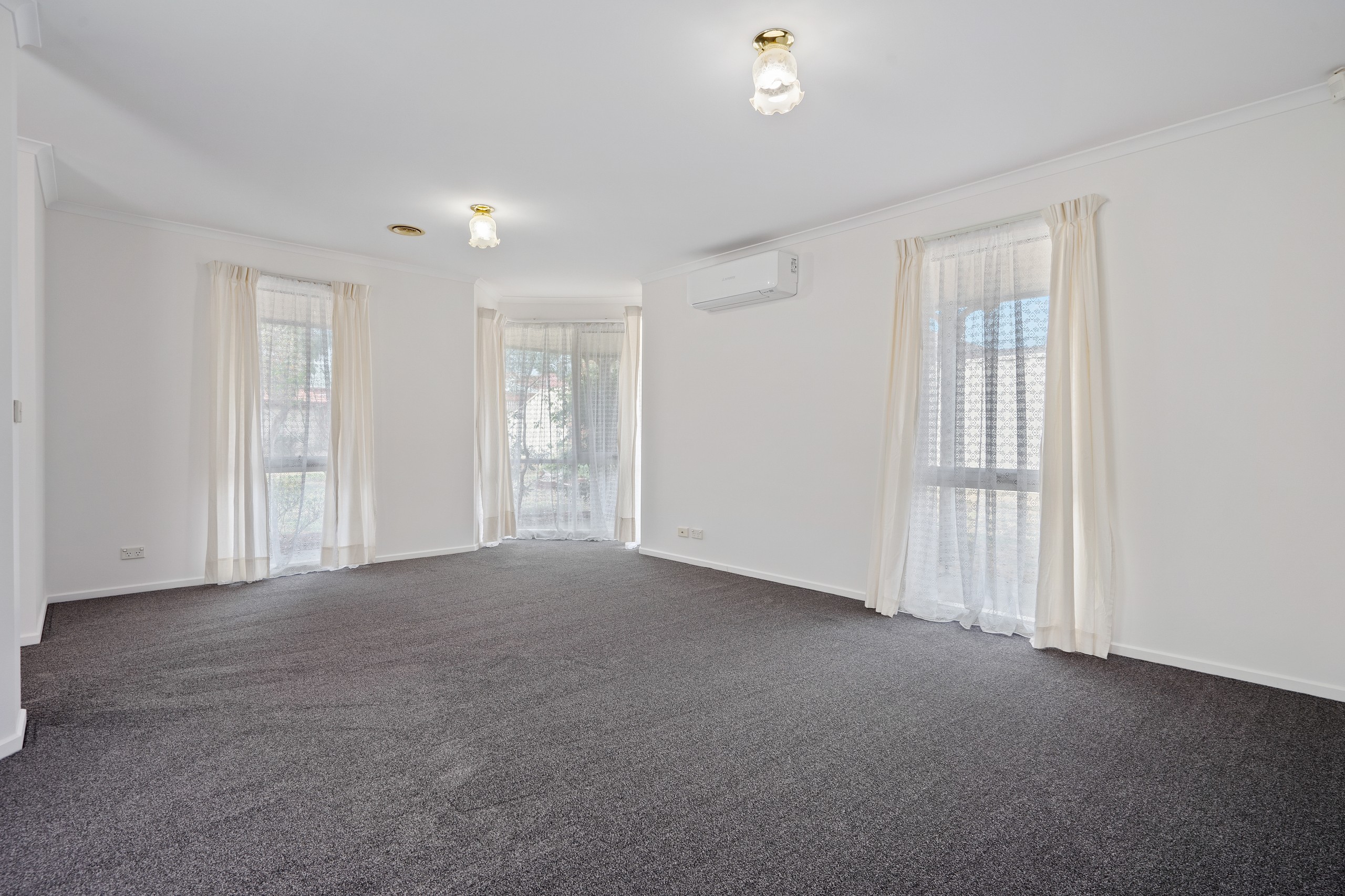 7 Sturrock Court, Mill Park, VIC 3082