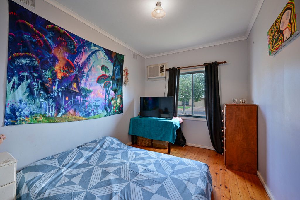 7 Carrig Avenue — photo 8 of 18