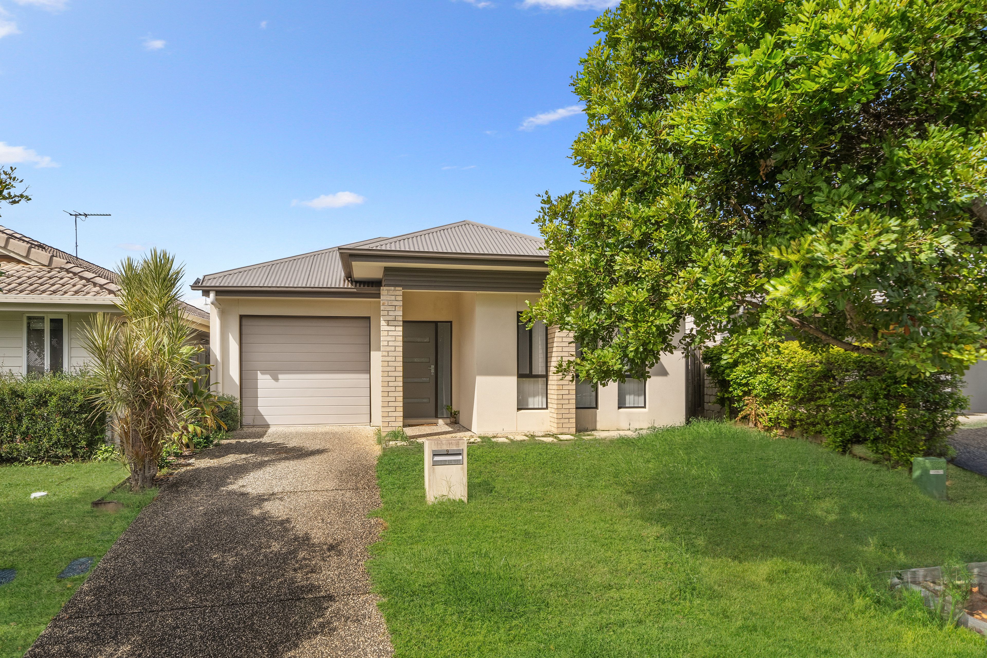 9 Jersey Street, North Lakes QLD 4509