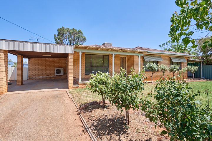 6 Jacaranda Crescent, Coolamon, NSW 2701