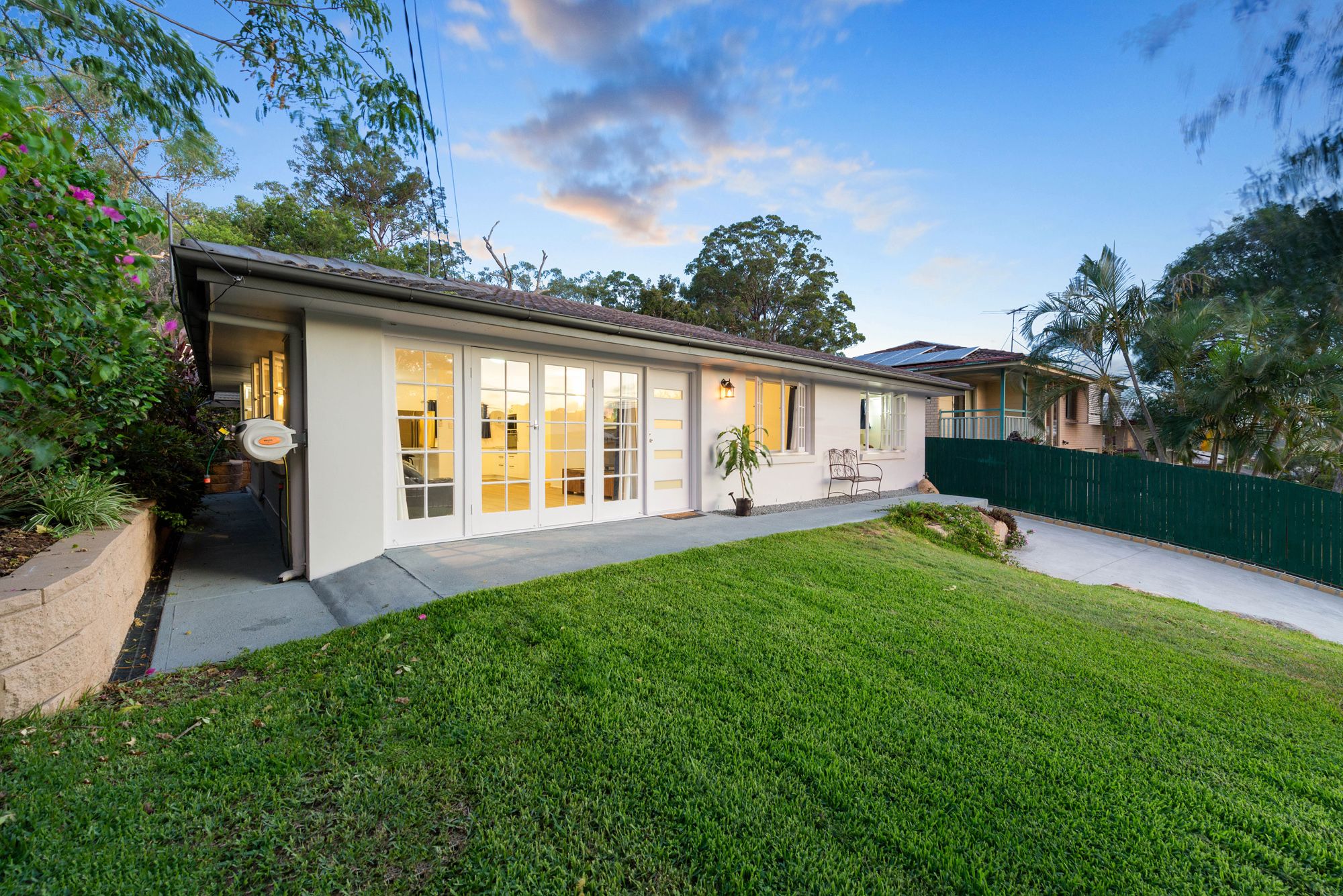 30 Amsterdam Street, Wishart, QLD 4122