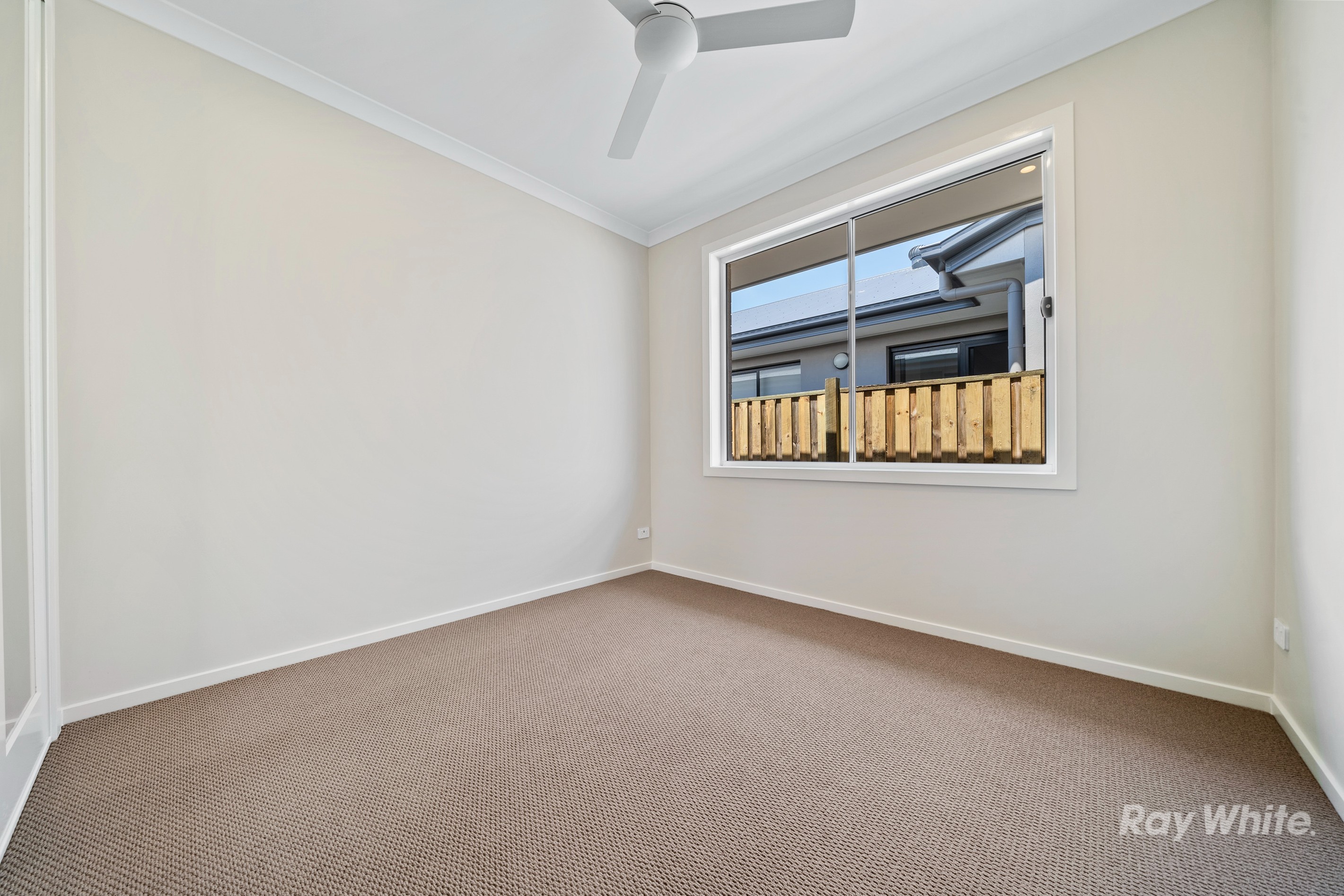 32 Eucalyptus Circuit, Springfield, QLD 4300