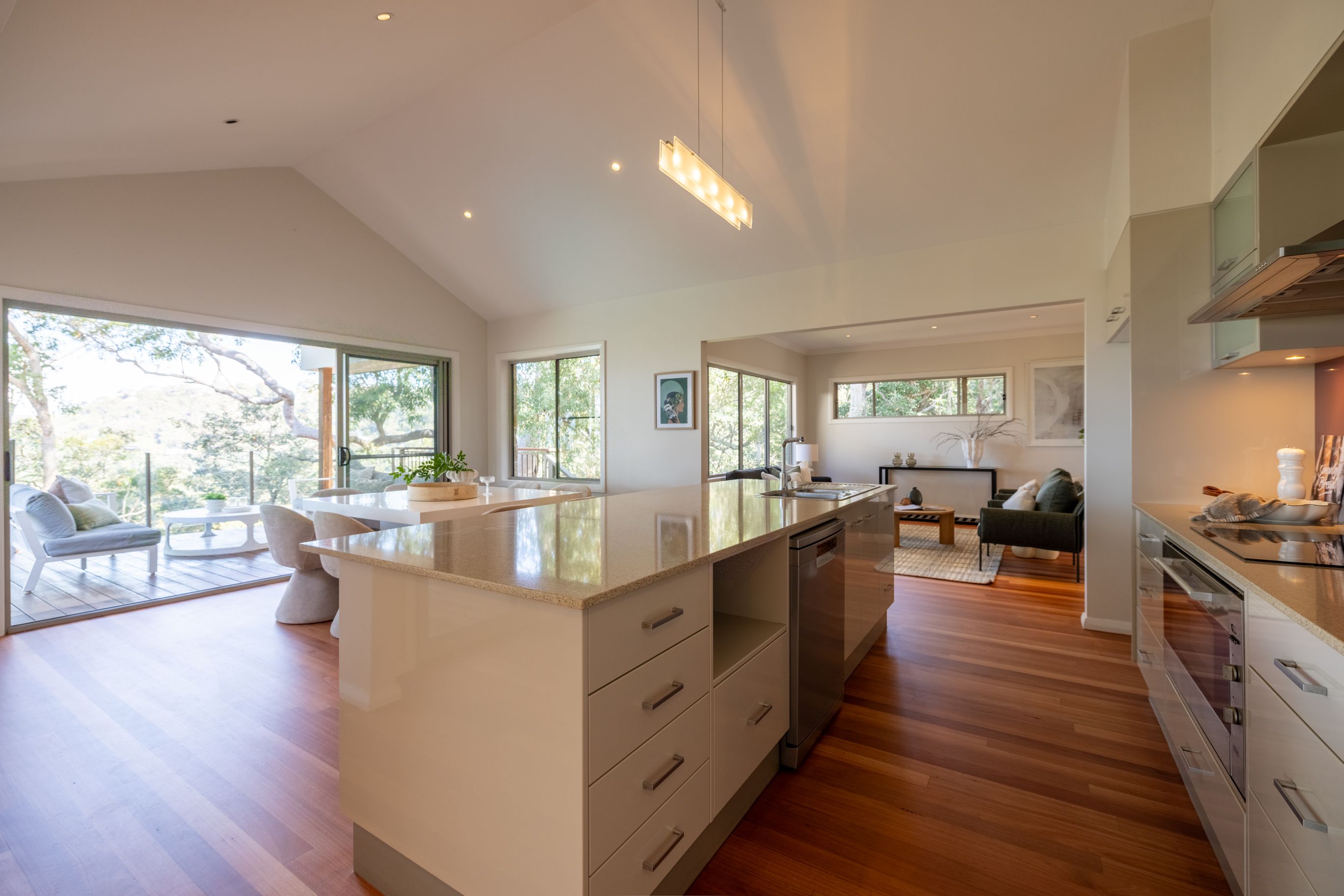 7 Kingsview Drive — photo 8 of 24