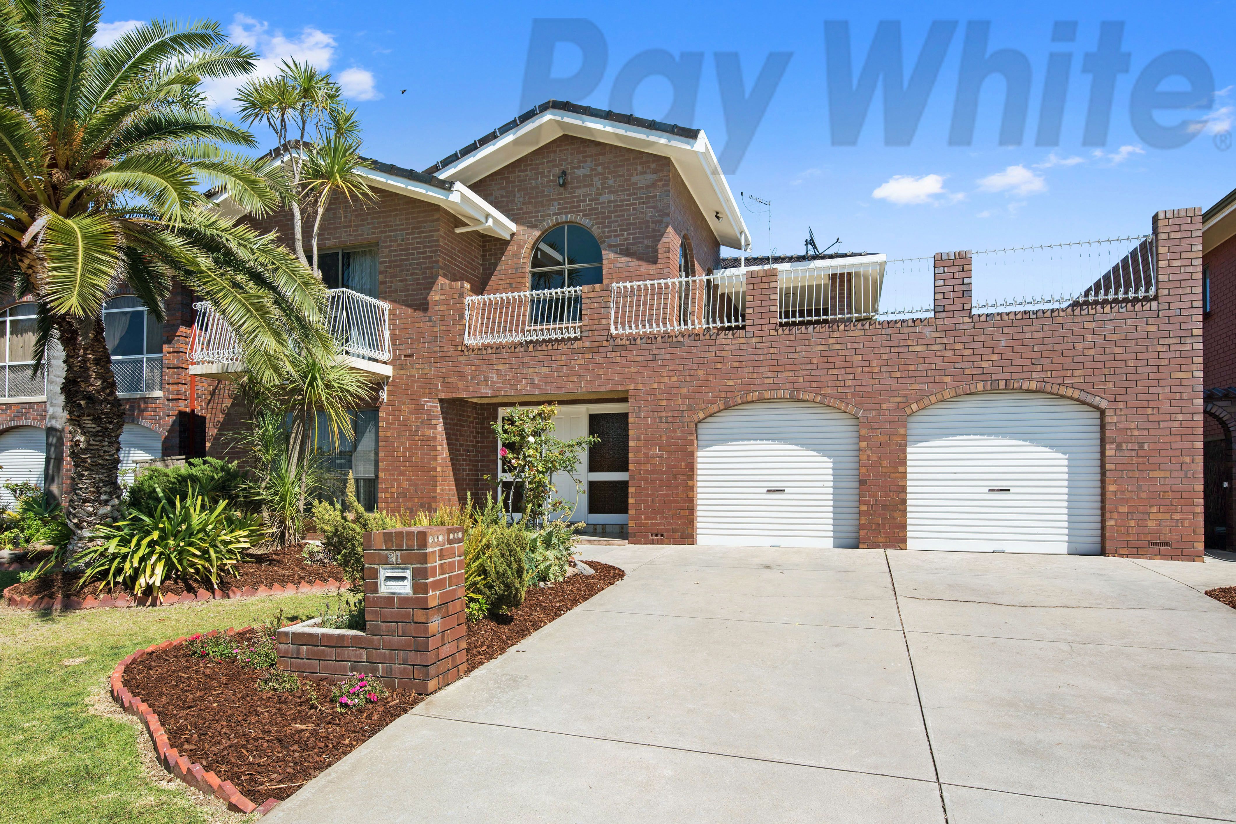 21 Birkdale Grove, West Lakes, SA 5021