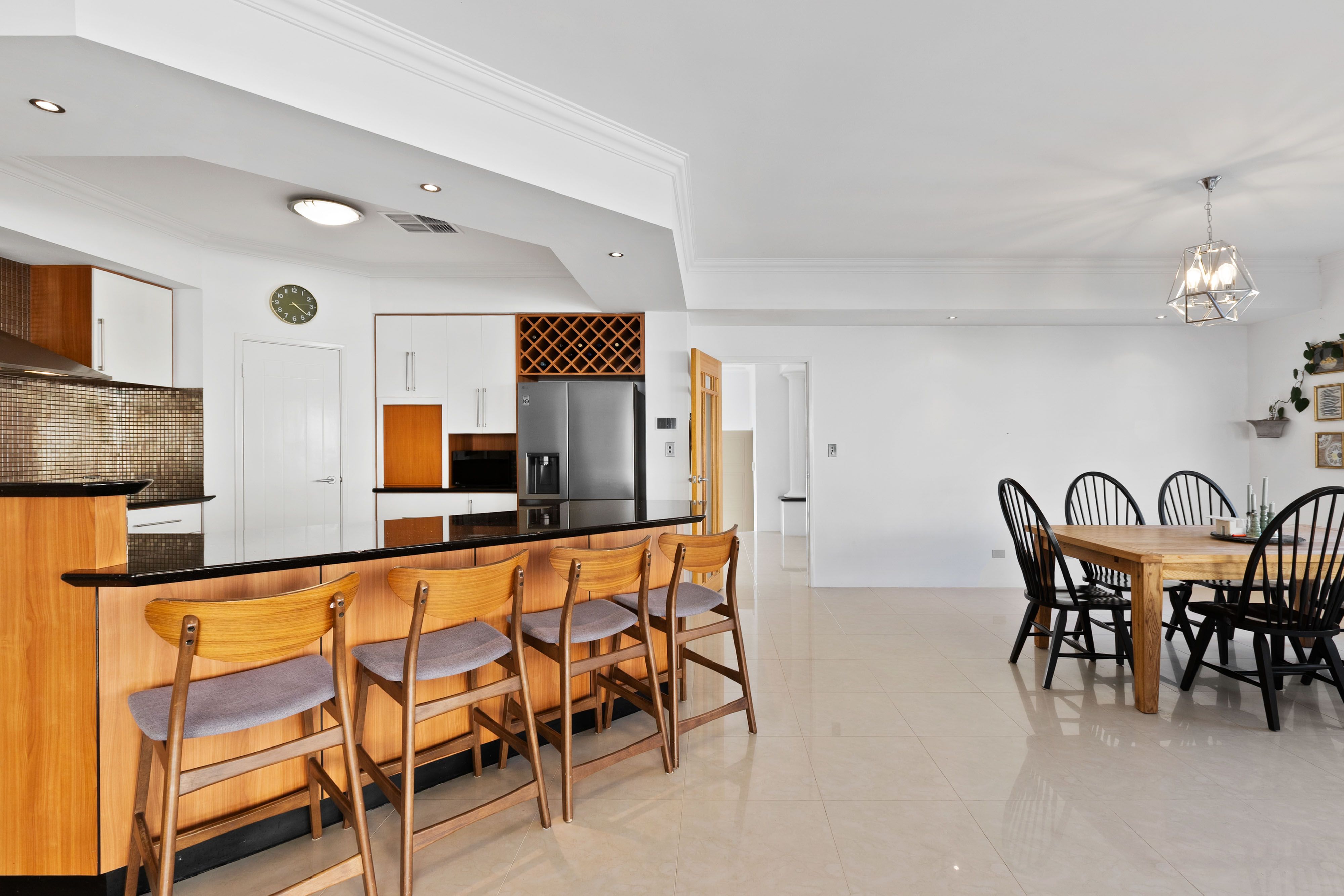 5 Montague Way — photo 3 of 30