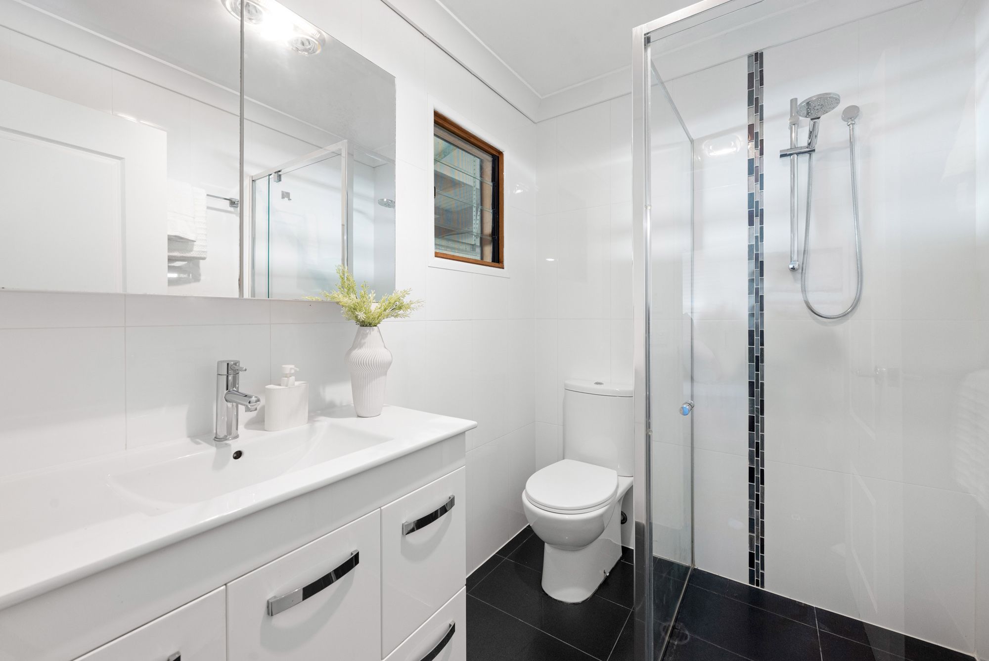 85 Zetland Street — photo 11 of 24