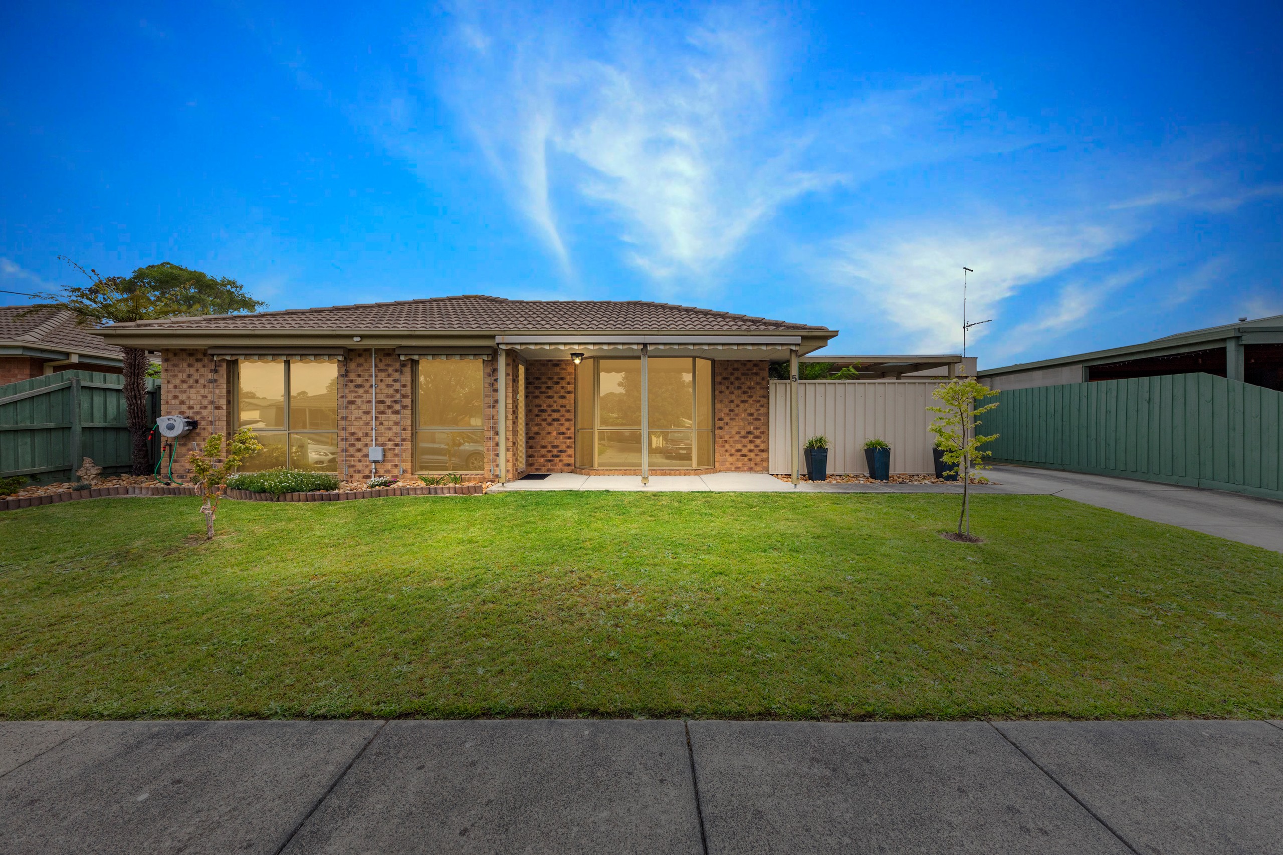 5 Cantle Close, Pakenham, VIC 3810