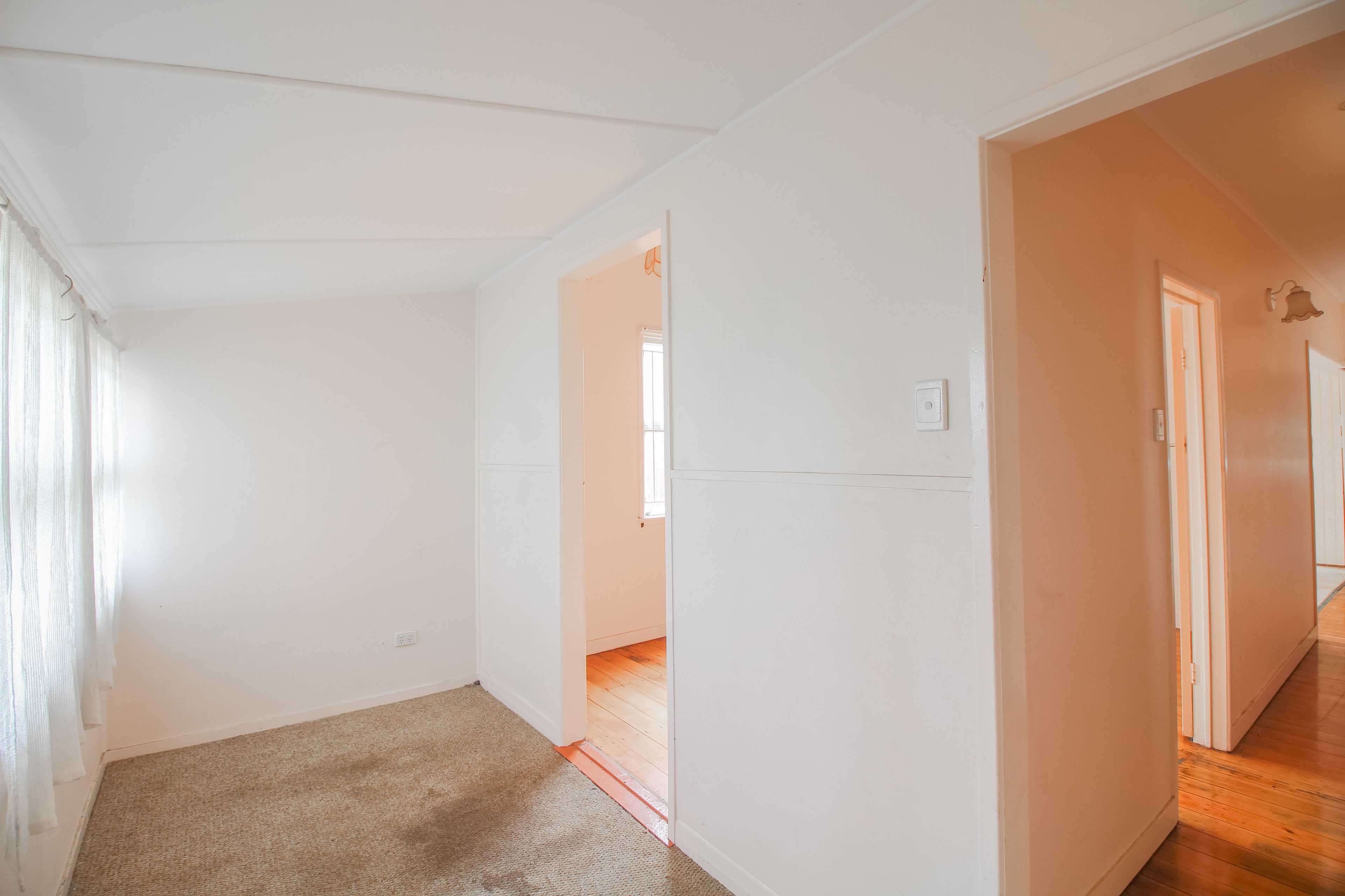 97 Downs Street, North Ipswich, QLD 4305