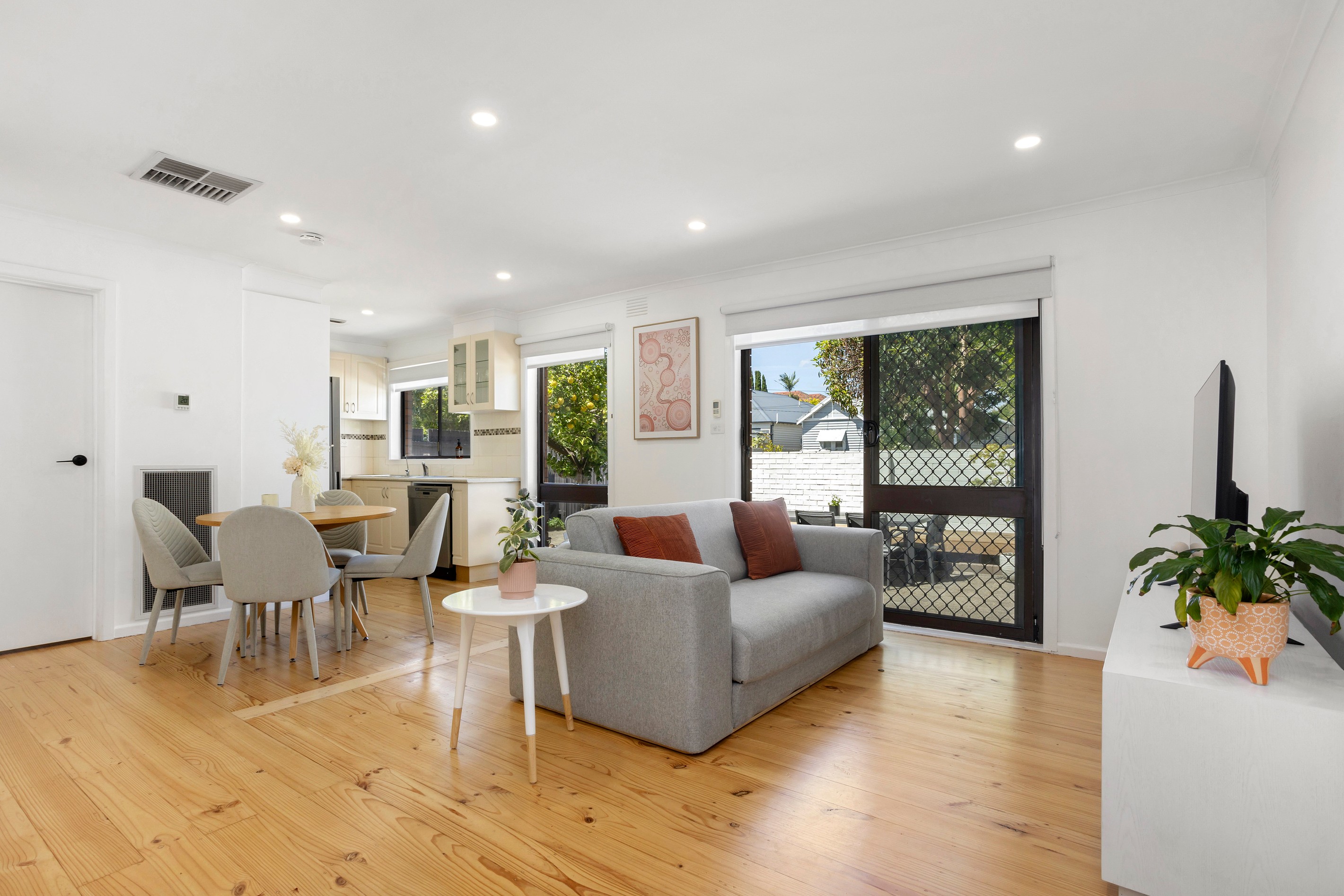 3/27 Latrobe Street, Hughesdale, VIC 3166