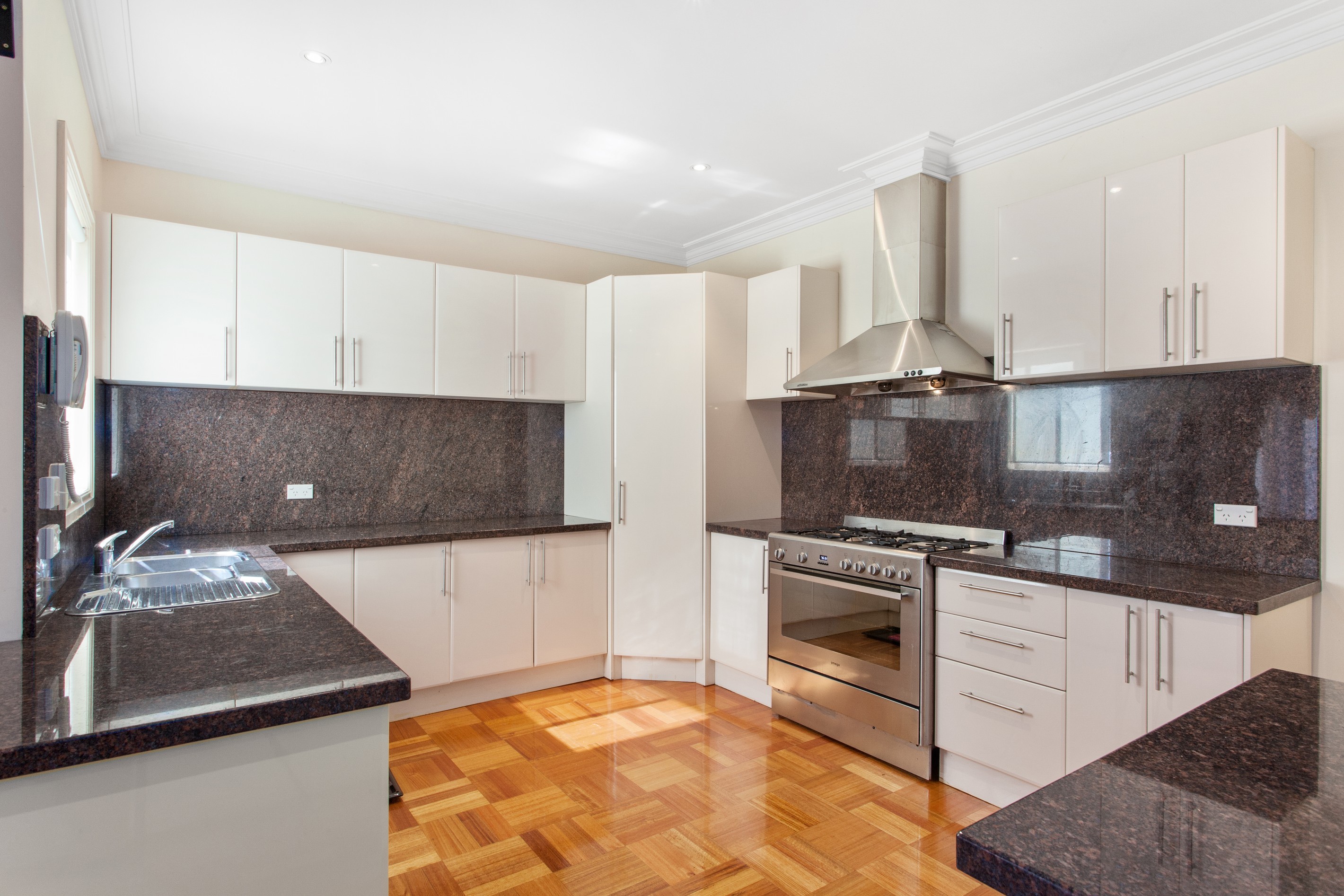 7A Parton Court, Carnegie, VIC 3163