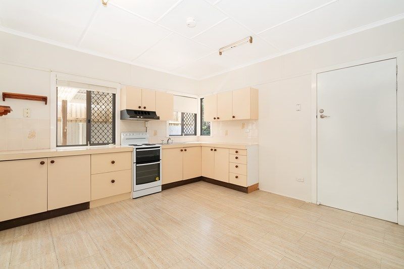 19 Yaralla Street, Chermside, QLD 4032