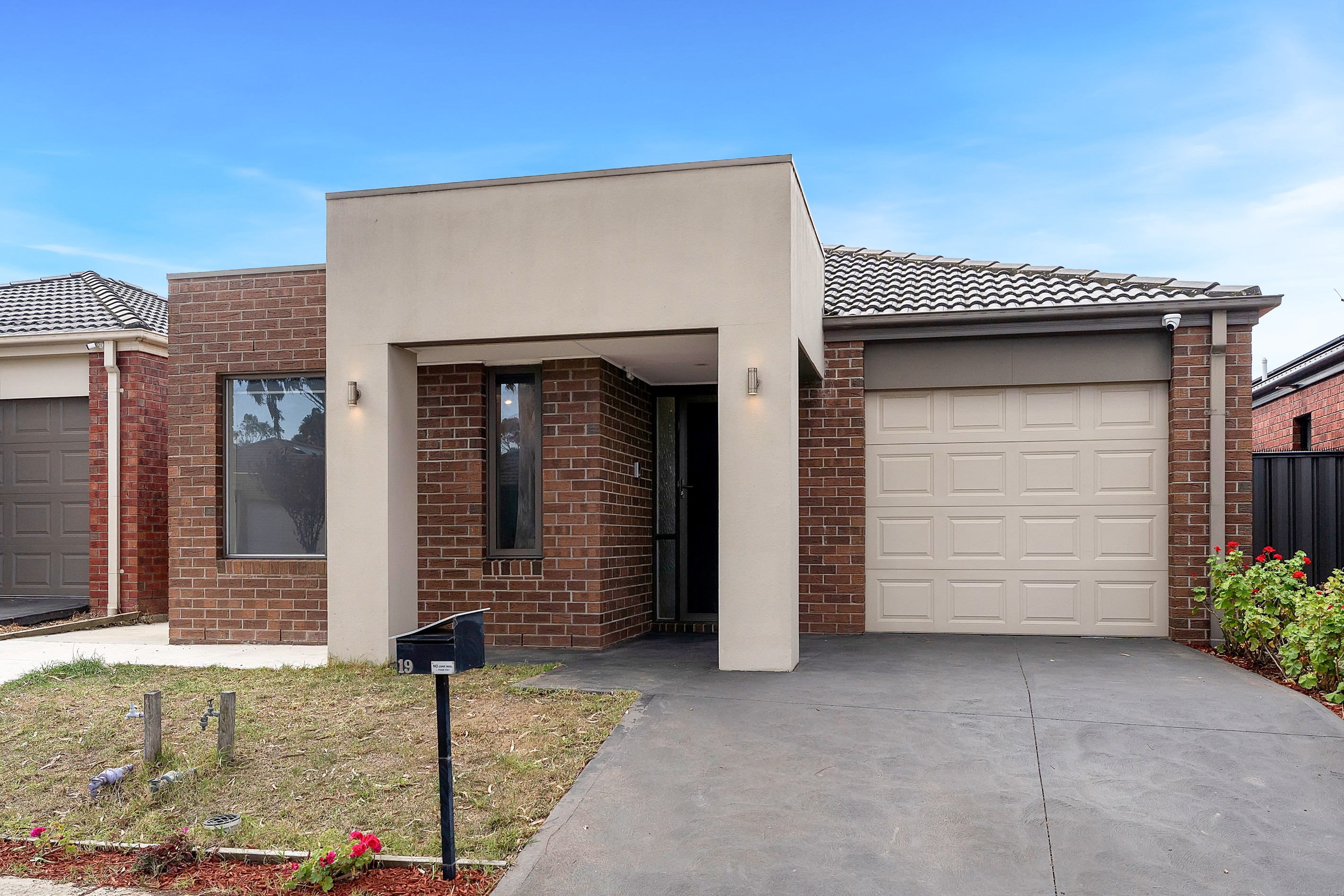 19 Eminence Way, Craigieburn, VIC 3064