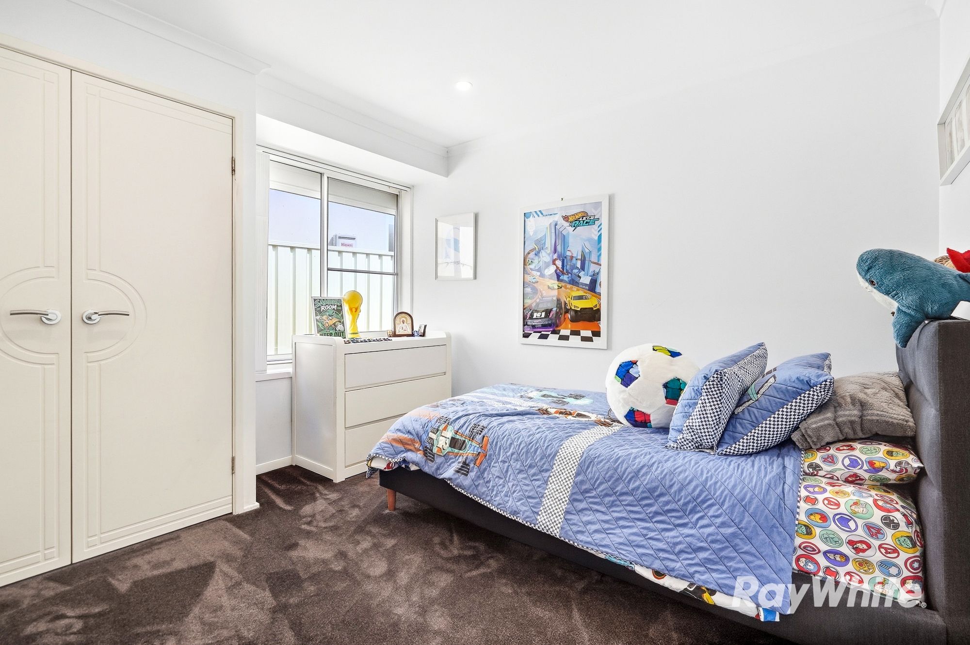 4 Pisces Place — photo 12 of 28