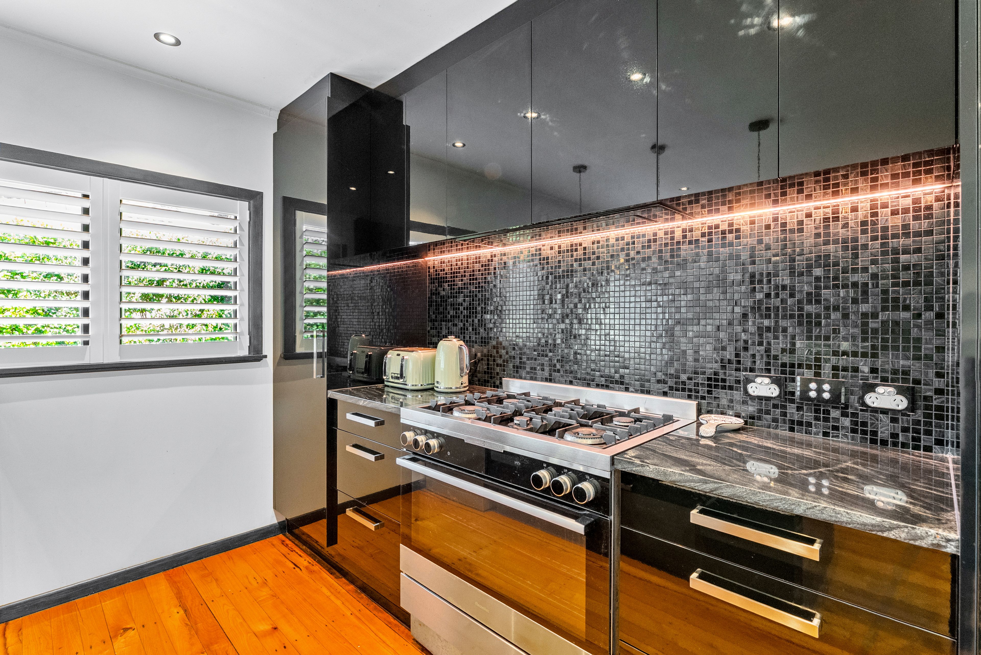 39 Sherwood Avenue, Te Atatu South, Waitakere City