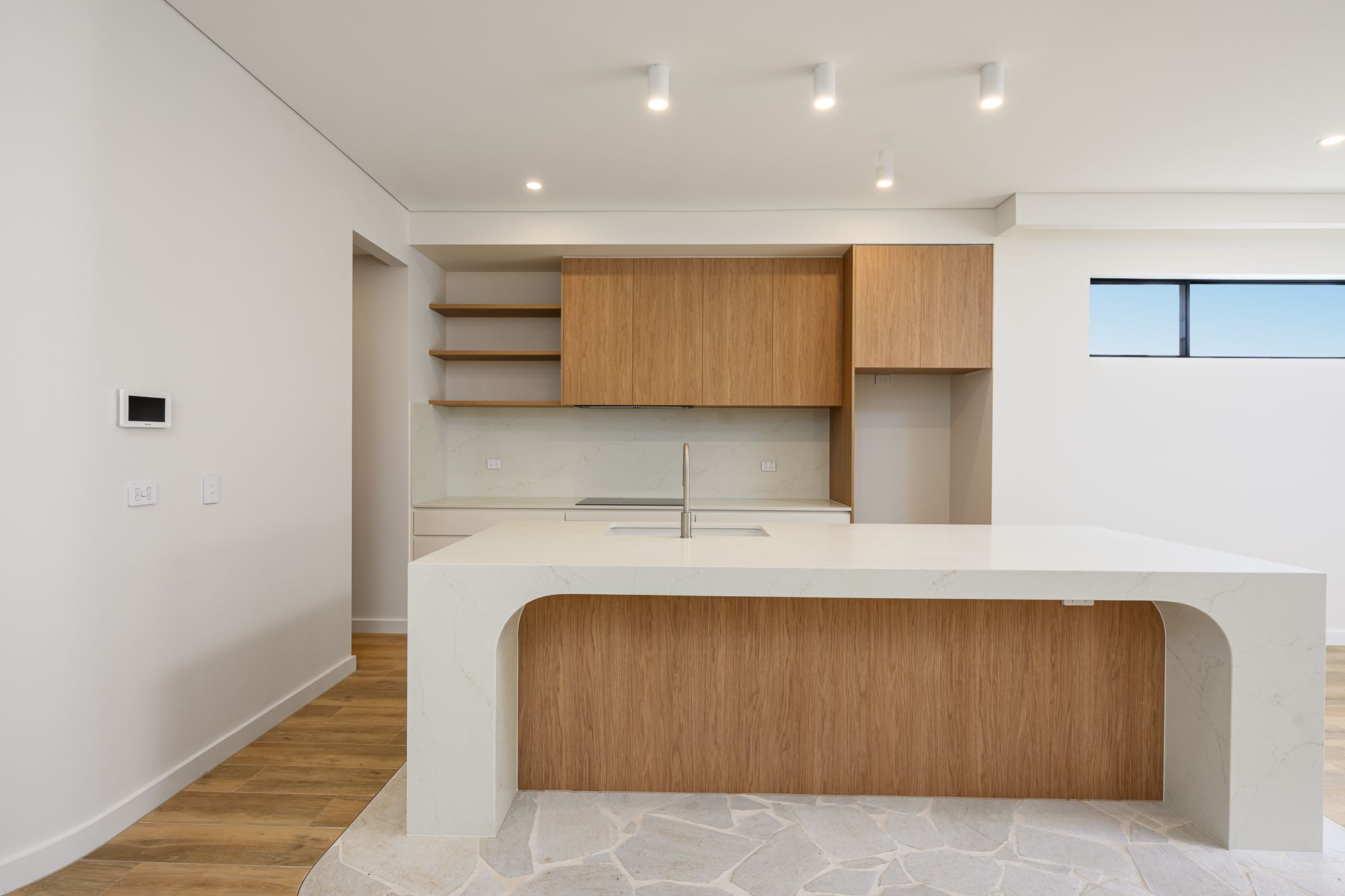 73b Woodfield Boulevard — photo 6 of 11