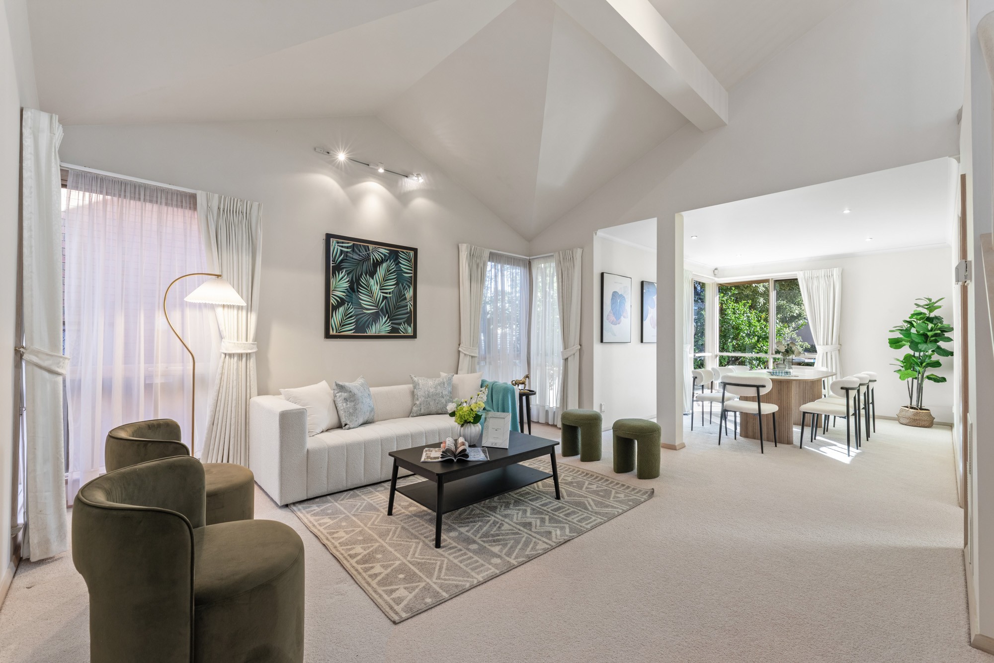 16 Wattlebird Court, Burwood, VIC 3125