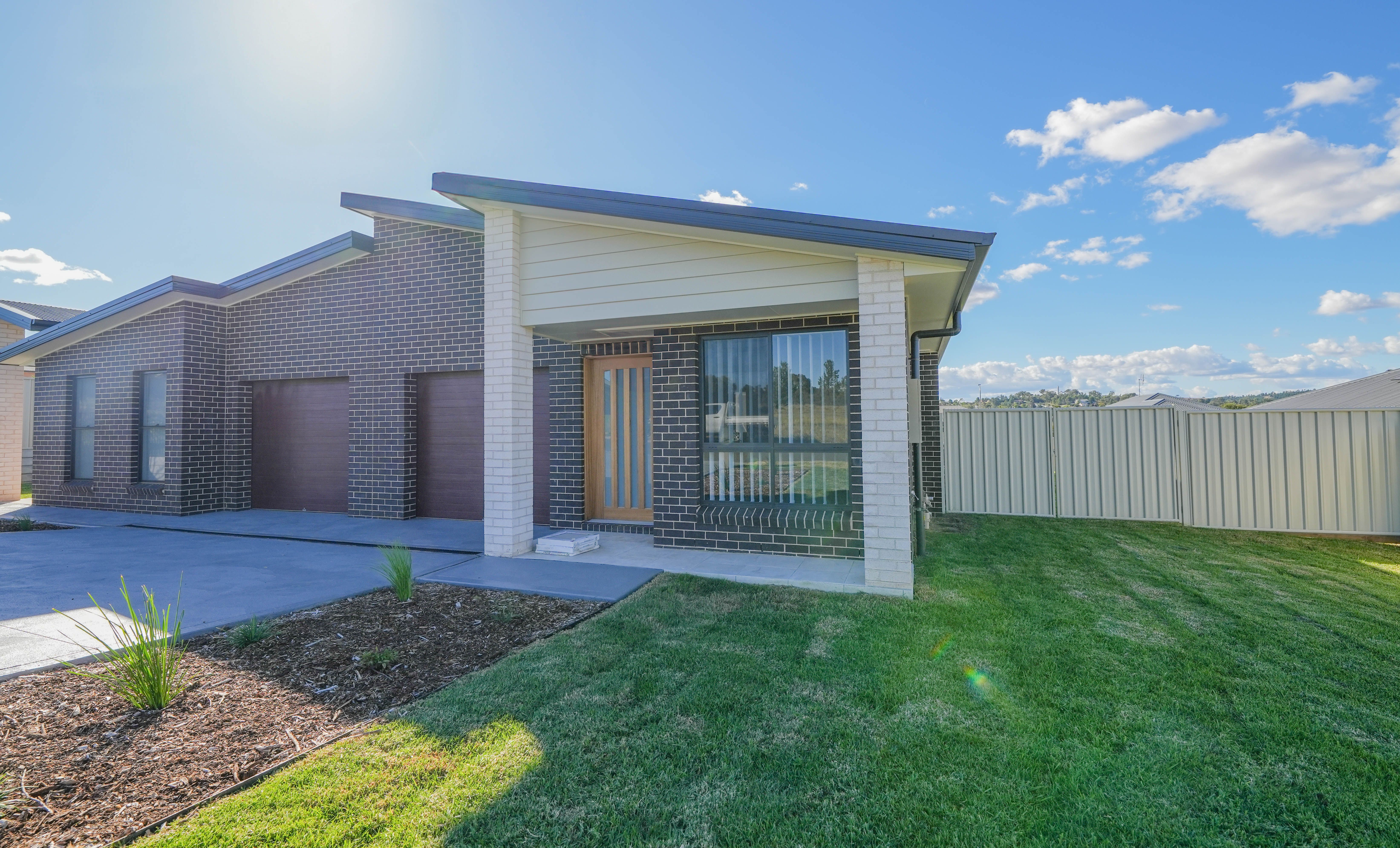 23B Vaucluse Place — photo from Ray White Parkes
