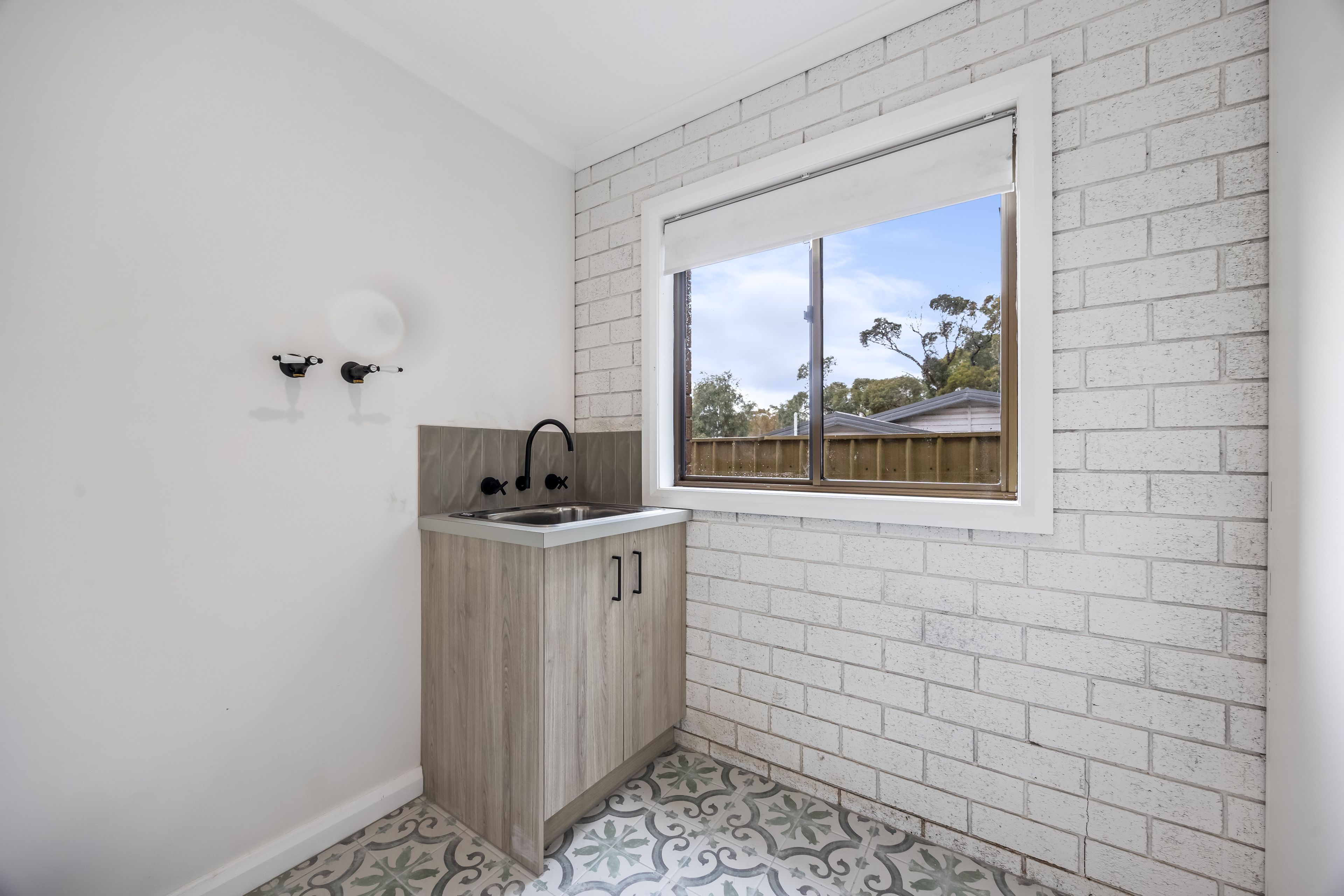 9/130 Lambert Street — photo 10 of 15