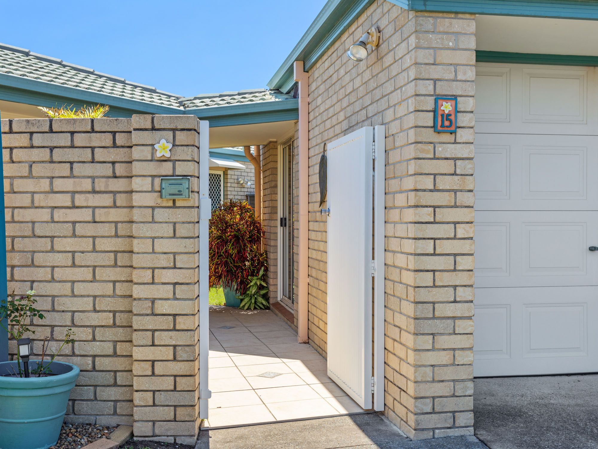1/15 Catherine Court, Labrador, QLD 4215