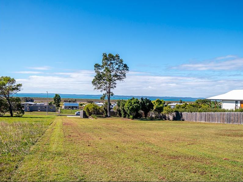 63 Windjammer Circuit, River Heads, QLD 4655