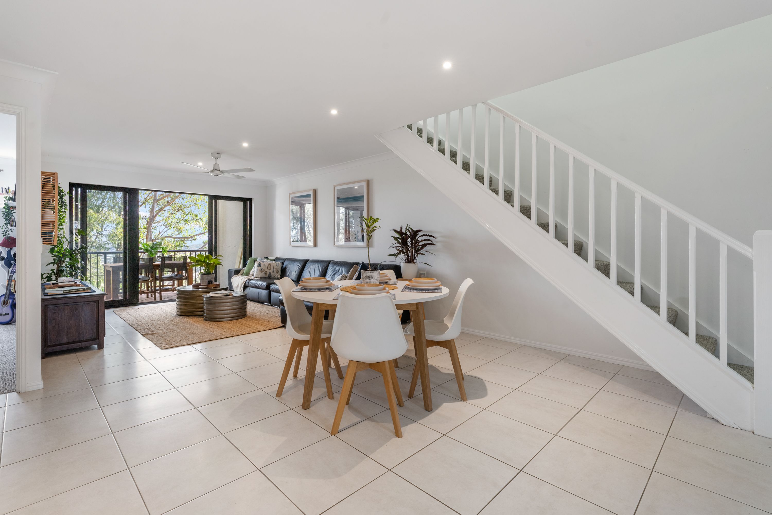 42/1 Great Hall Drive — photo 6 of 27