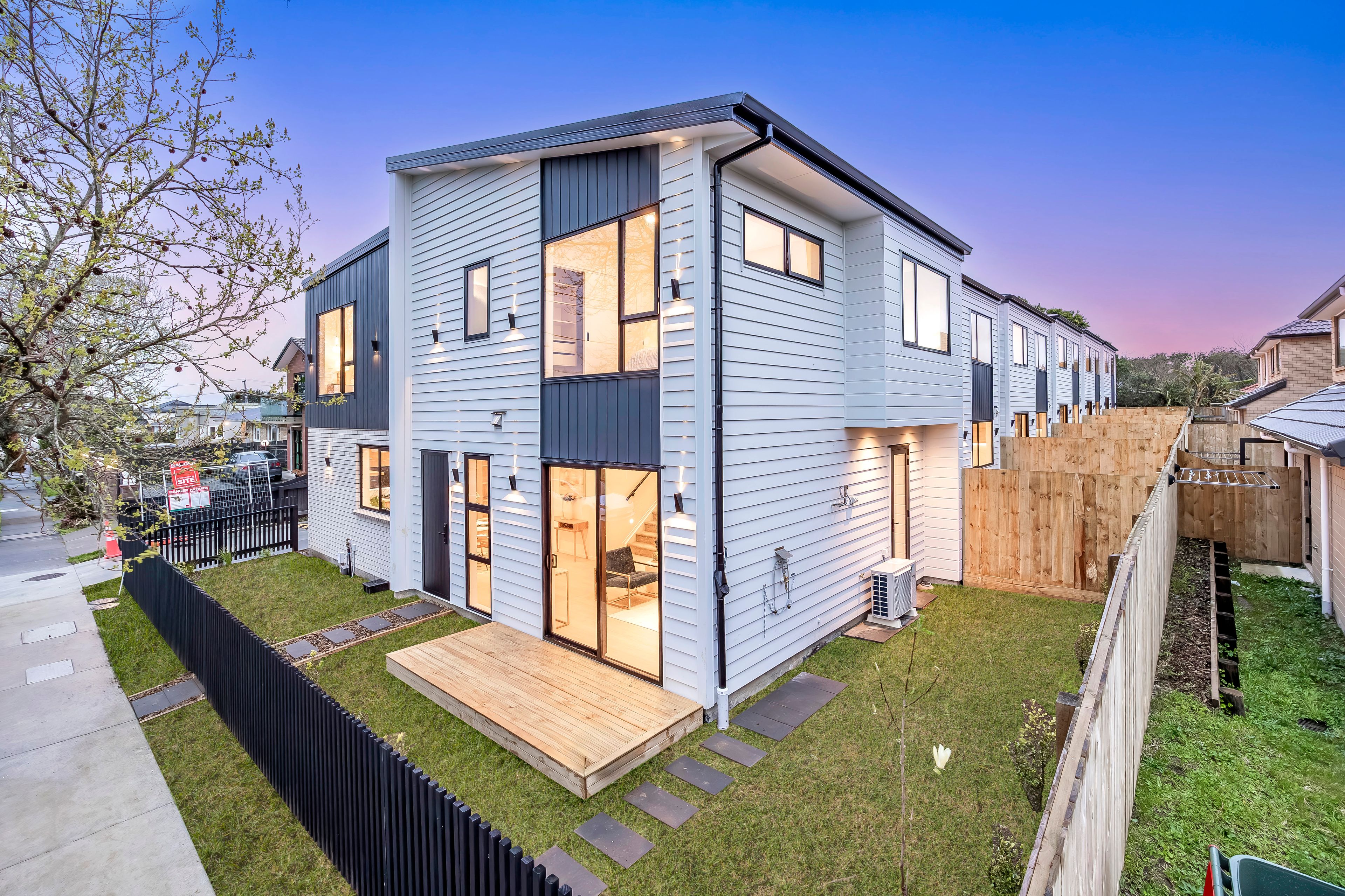 8D Milton Road, Papatoetoe, Manukau City