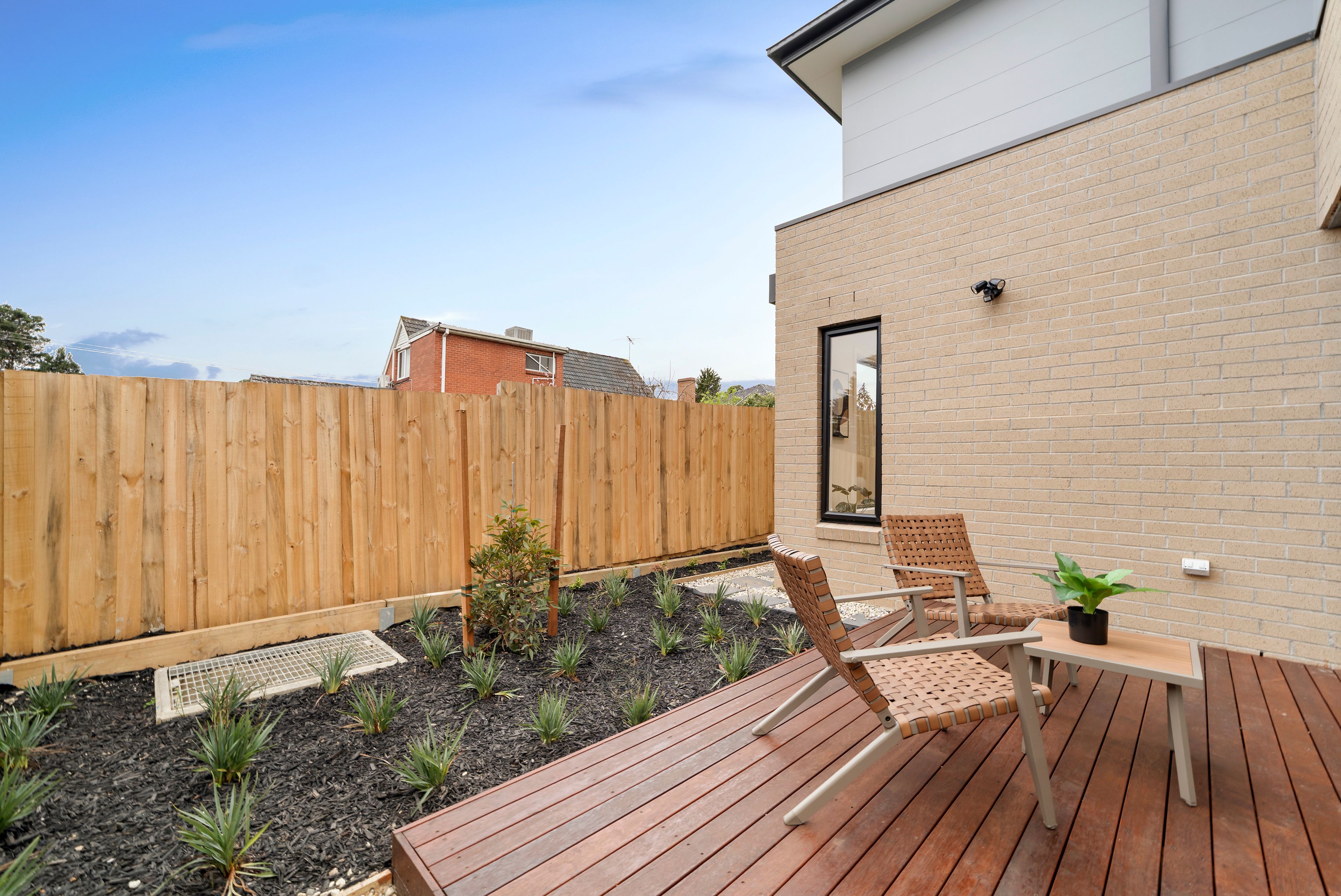 2&3/37 Tate Avenue — photo 17 of 20