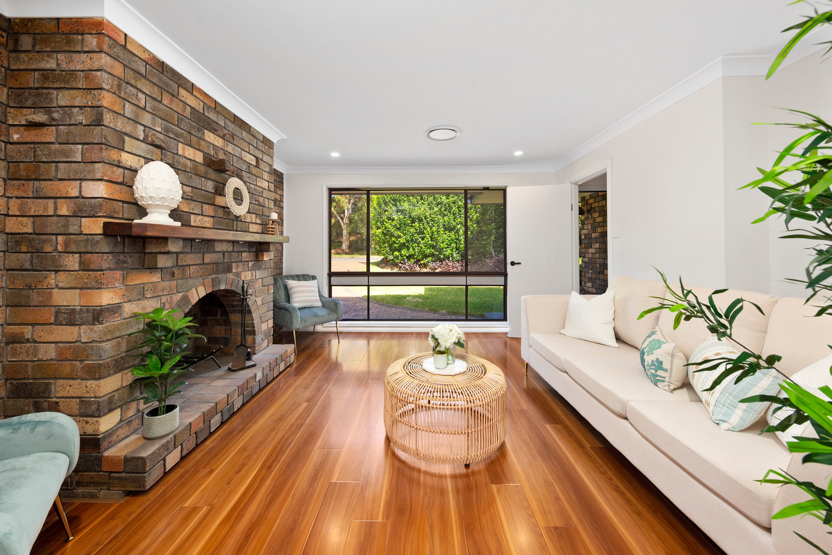 18 Hobart Place, Illawong, NSW 2234