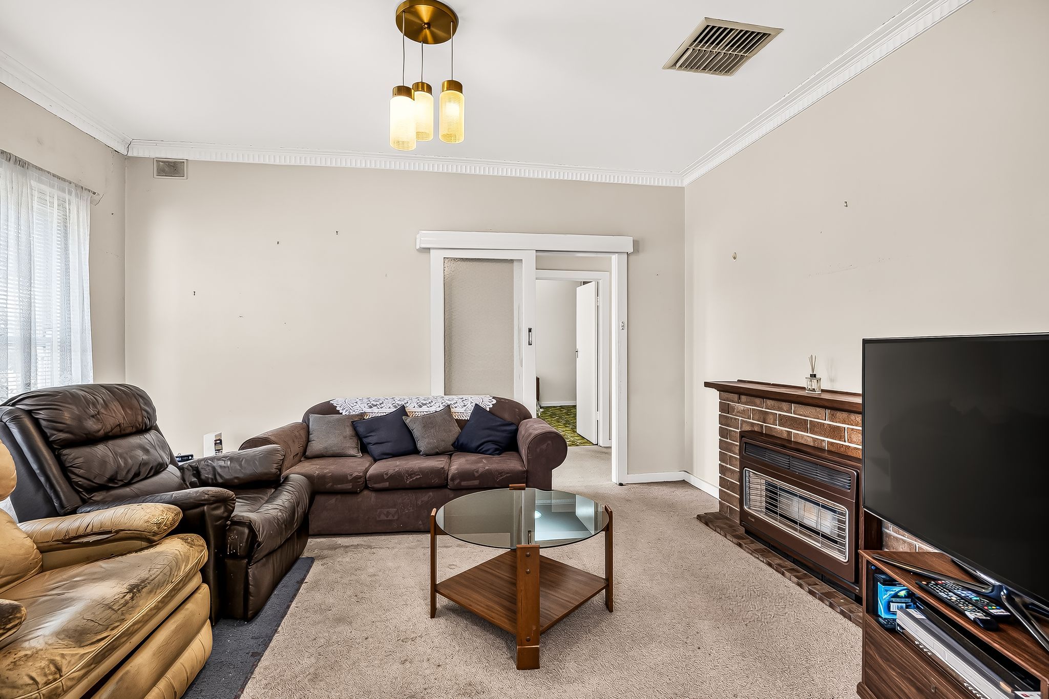 17 Emery Road — photo 3 of 16