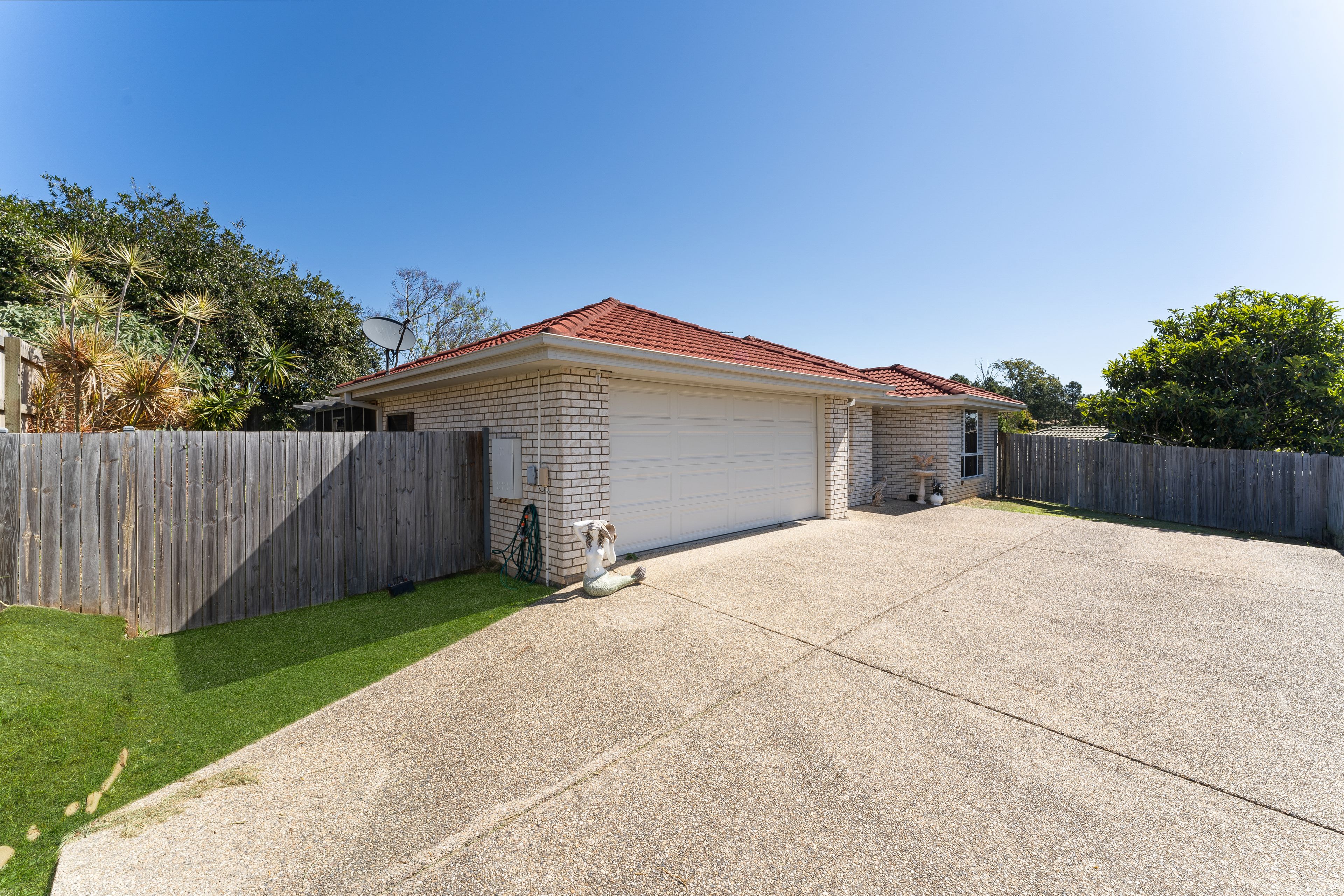 8 Monivae Circuit, Eagleby QLD 4207