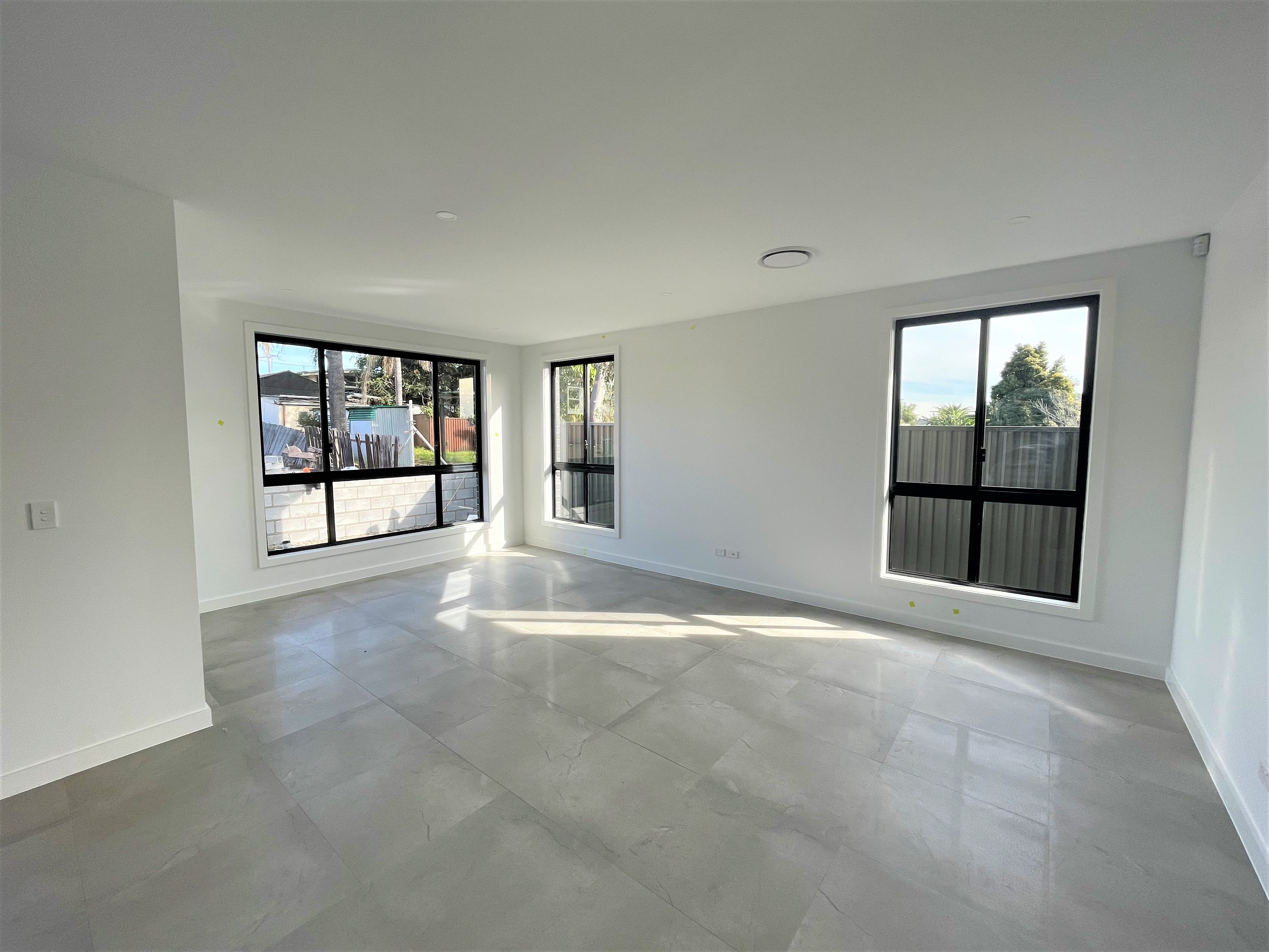 2B Moir Street, Smithfield, NSW 2164