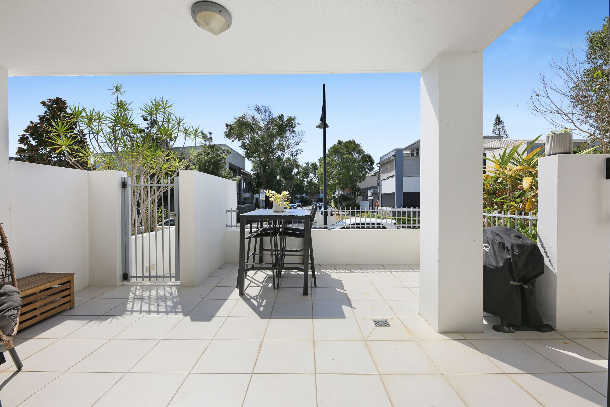 115/1-7 Moores Crescent — photo 12 of 20