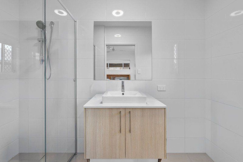 9 Varis Street — photo 7 of 15