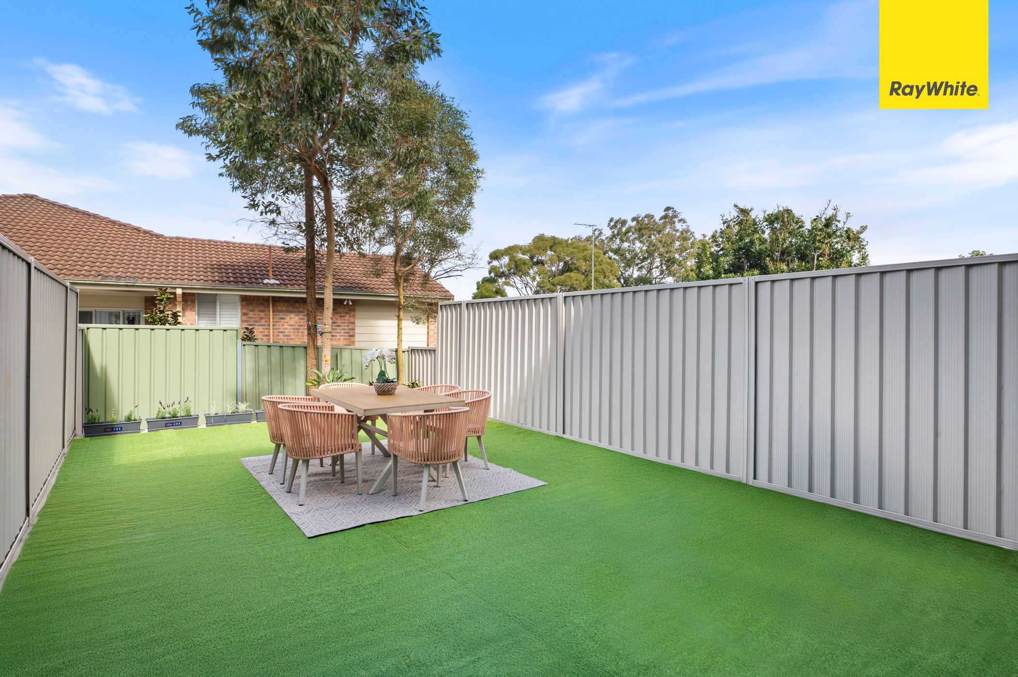 8/68 Adderton Road — photo from Ray White Epping NSW