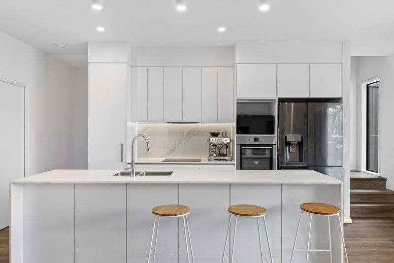 Arana Hills, QLD 4054