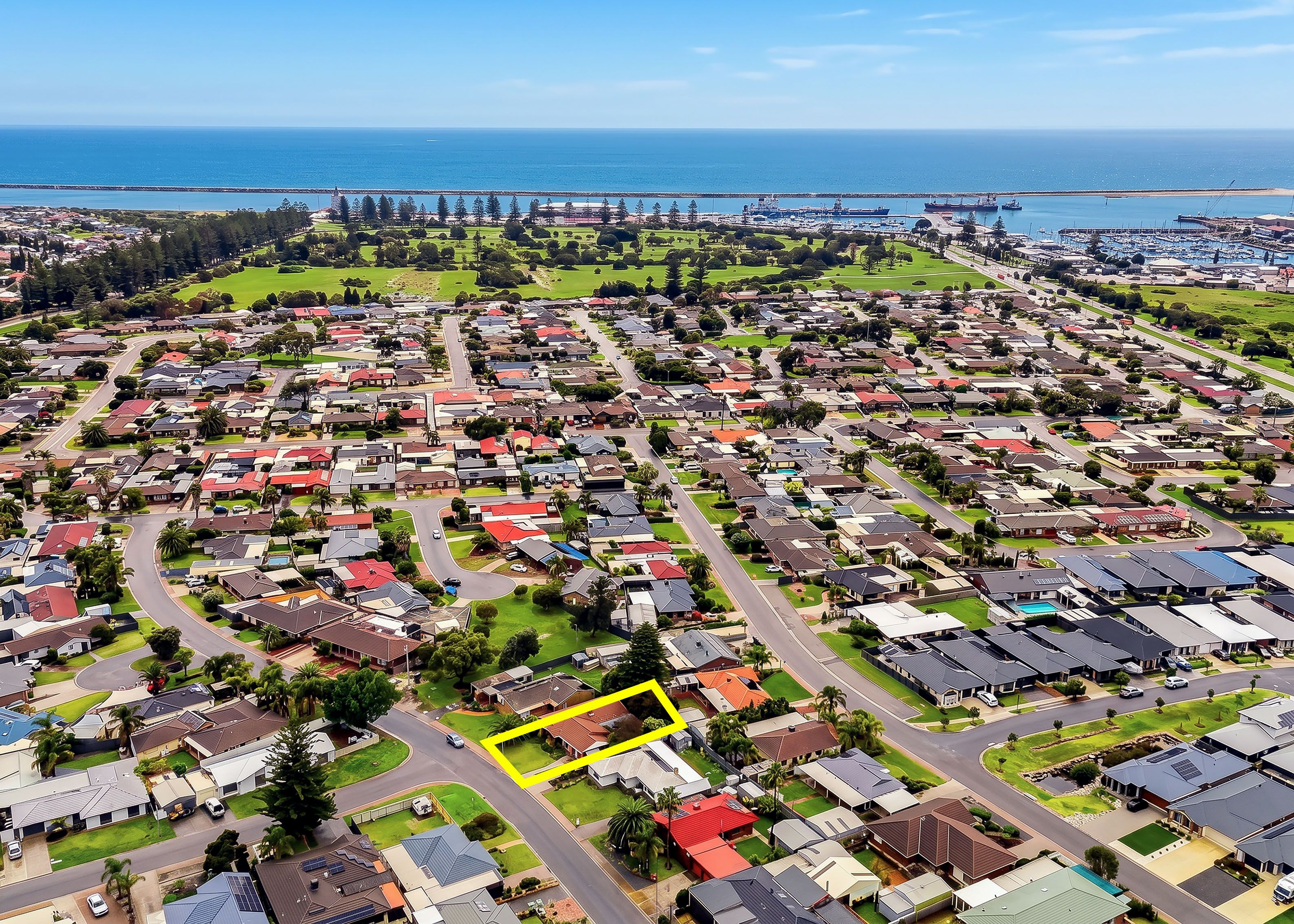 19 Lysander Crescent, North Haven, SA 5018