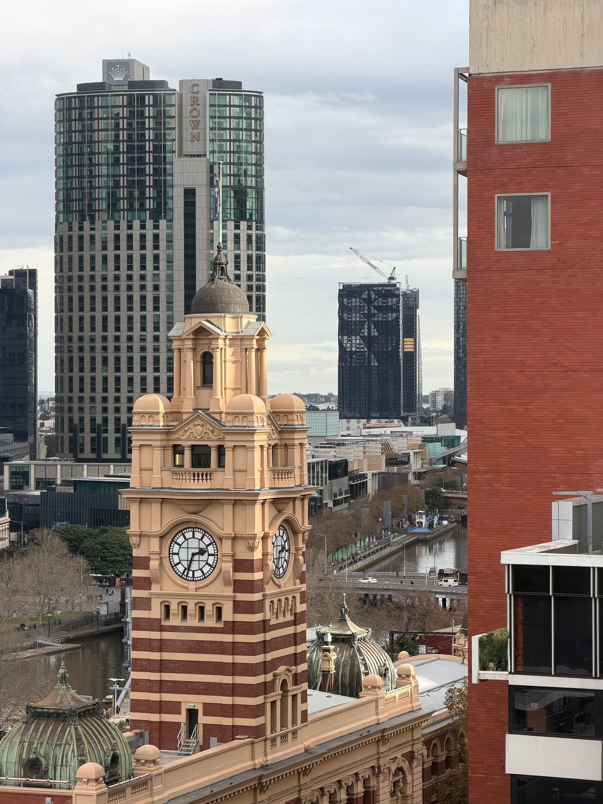 1217/238 Flinders Street — photo 3 of 25