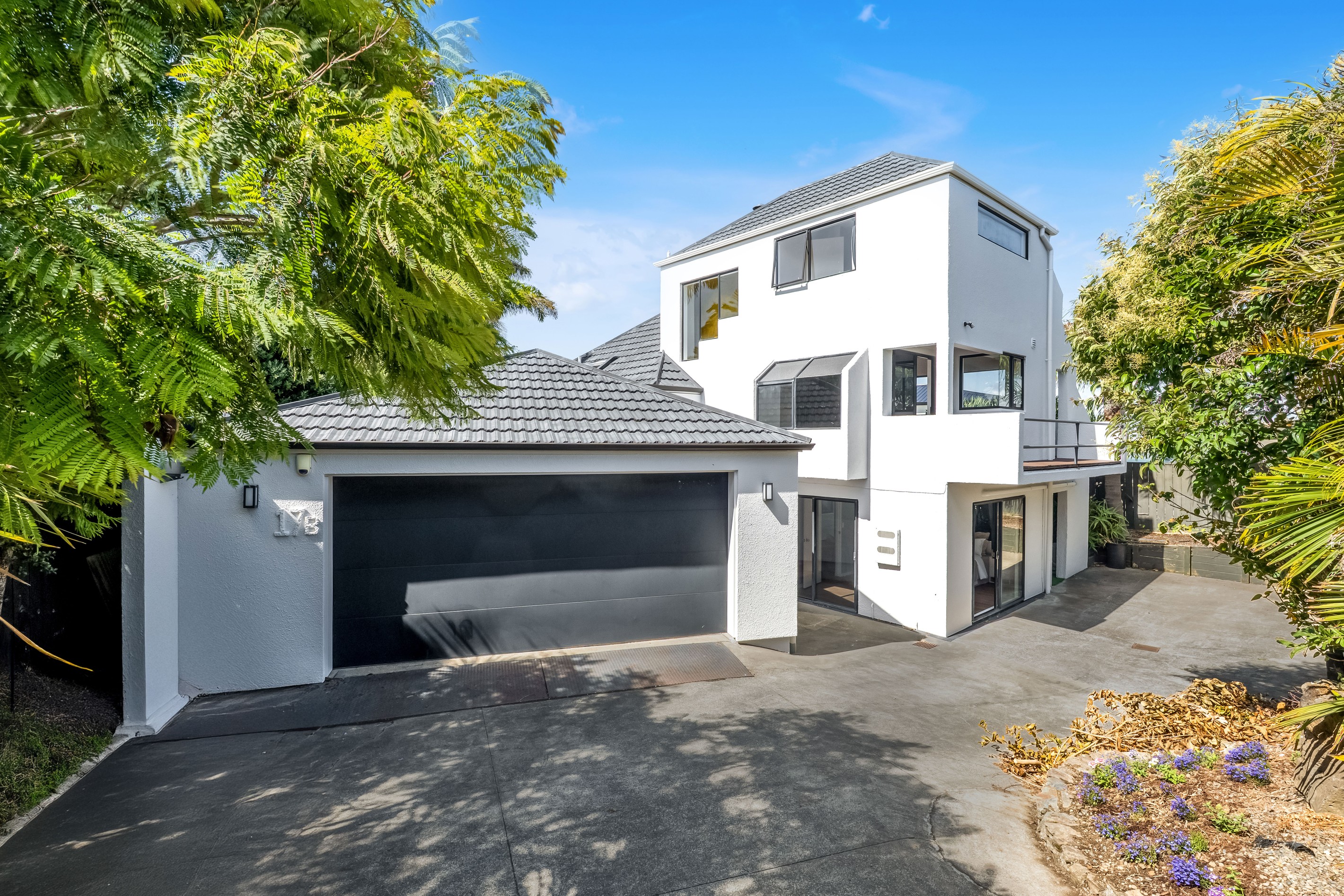 2/17 Lynton Road, Bucklands Beach, Manukau City