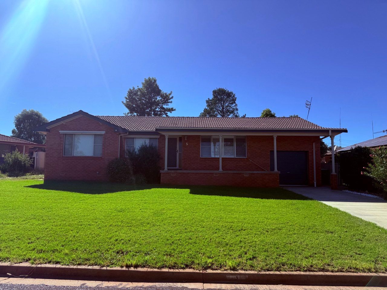 5 Craft Crescent, Condobolin NSW 2877