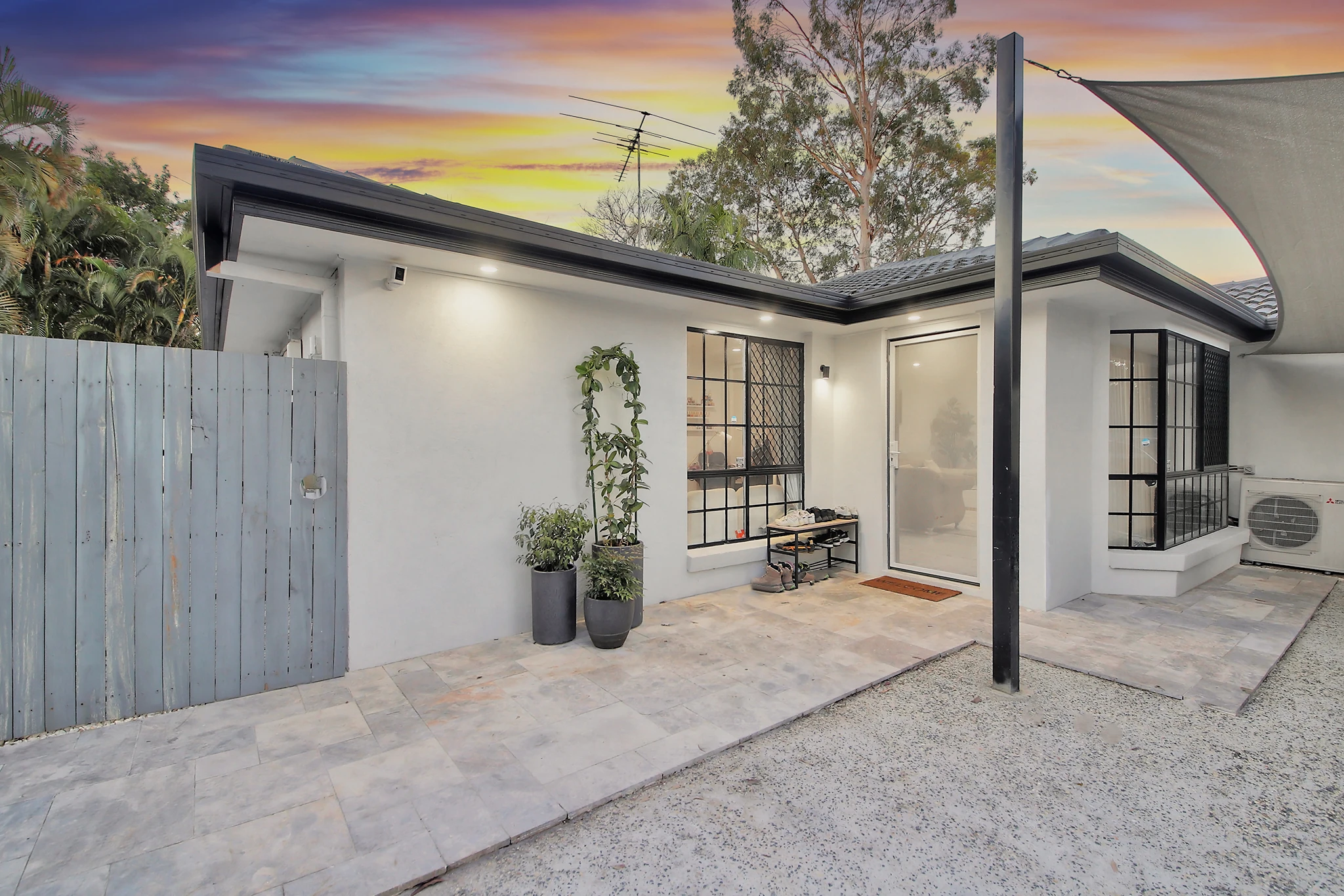 8 Collina Crescent, Forest Lake, QLD 4078