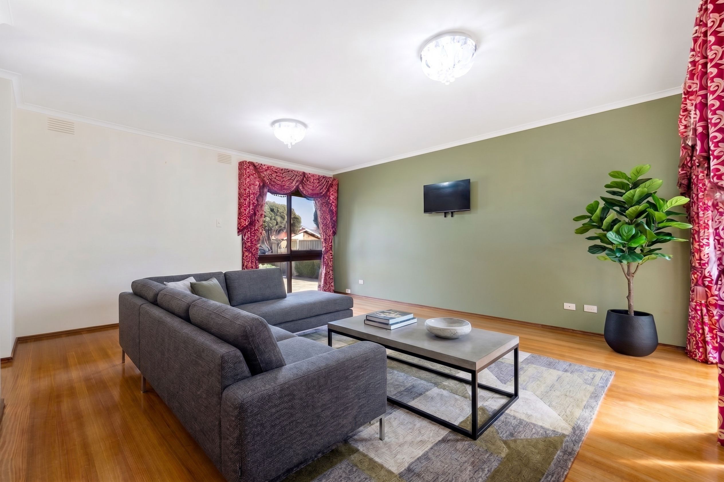 47 Bellavista Crescent — photo 4 of 14