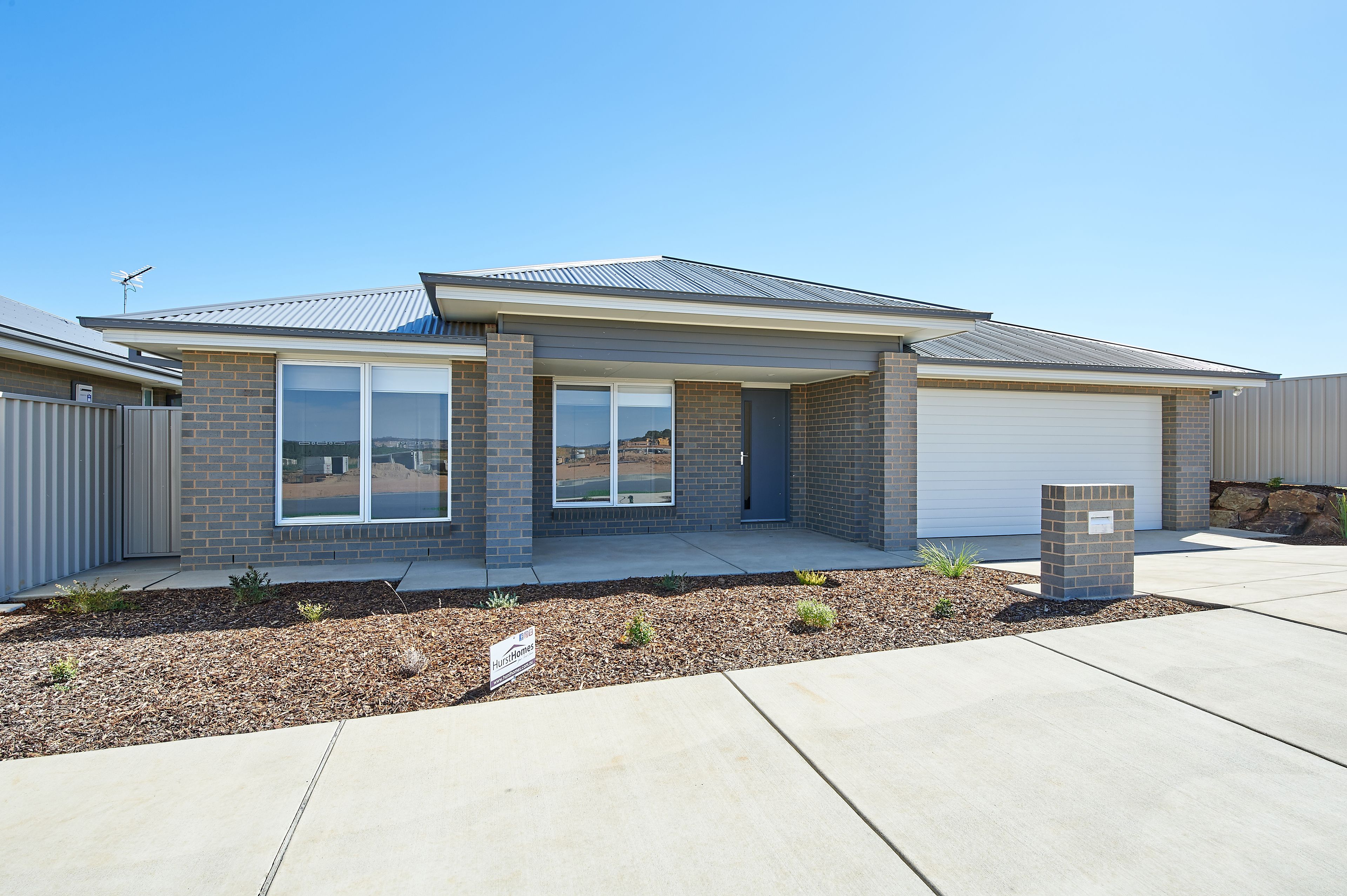 18 Muttama Parade, Gobbagombalin, NSW 2650