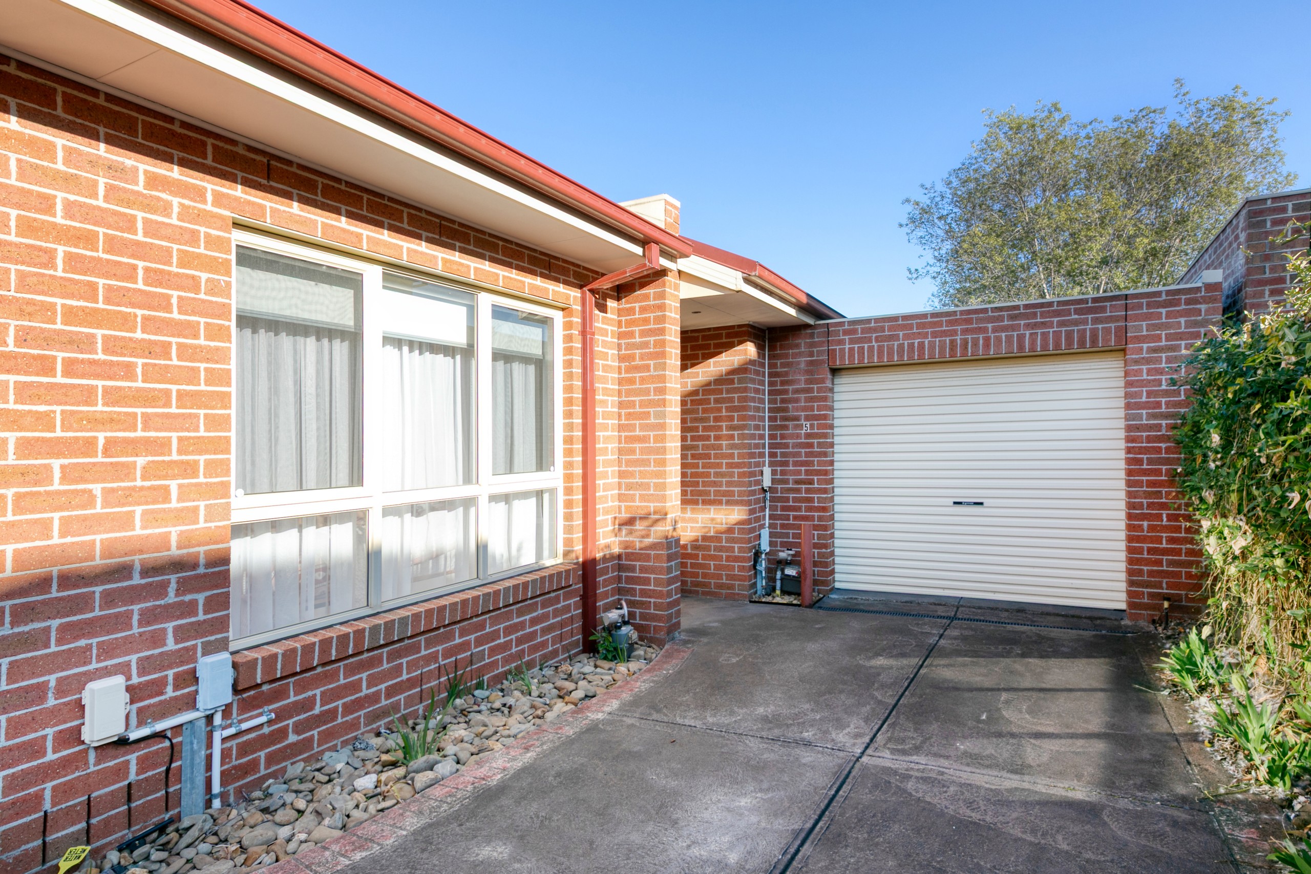 5/115 Rathcown Road, Reservoir, VIC 3073