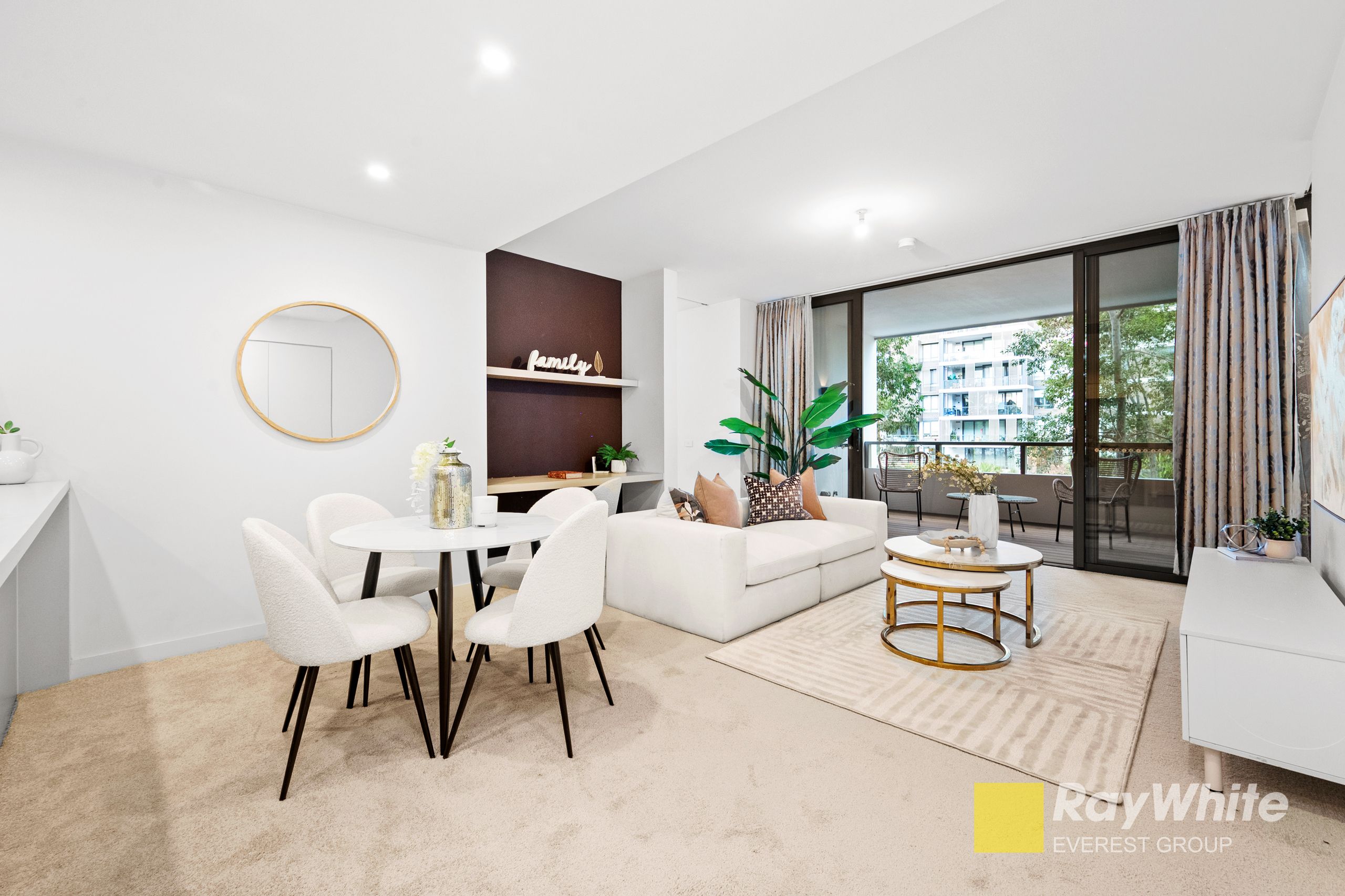 201n/1 Lardelli Drive — photo 4 of 20