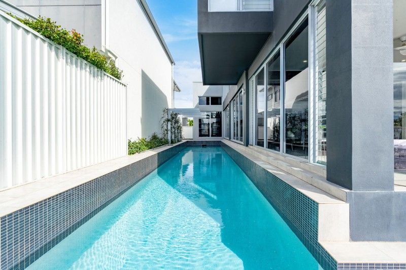 68 North Quay Circuit, Hope Island, QLD 4212