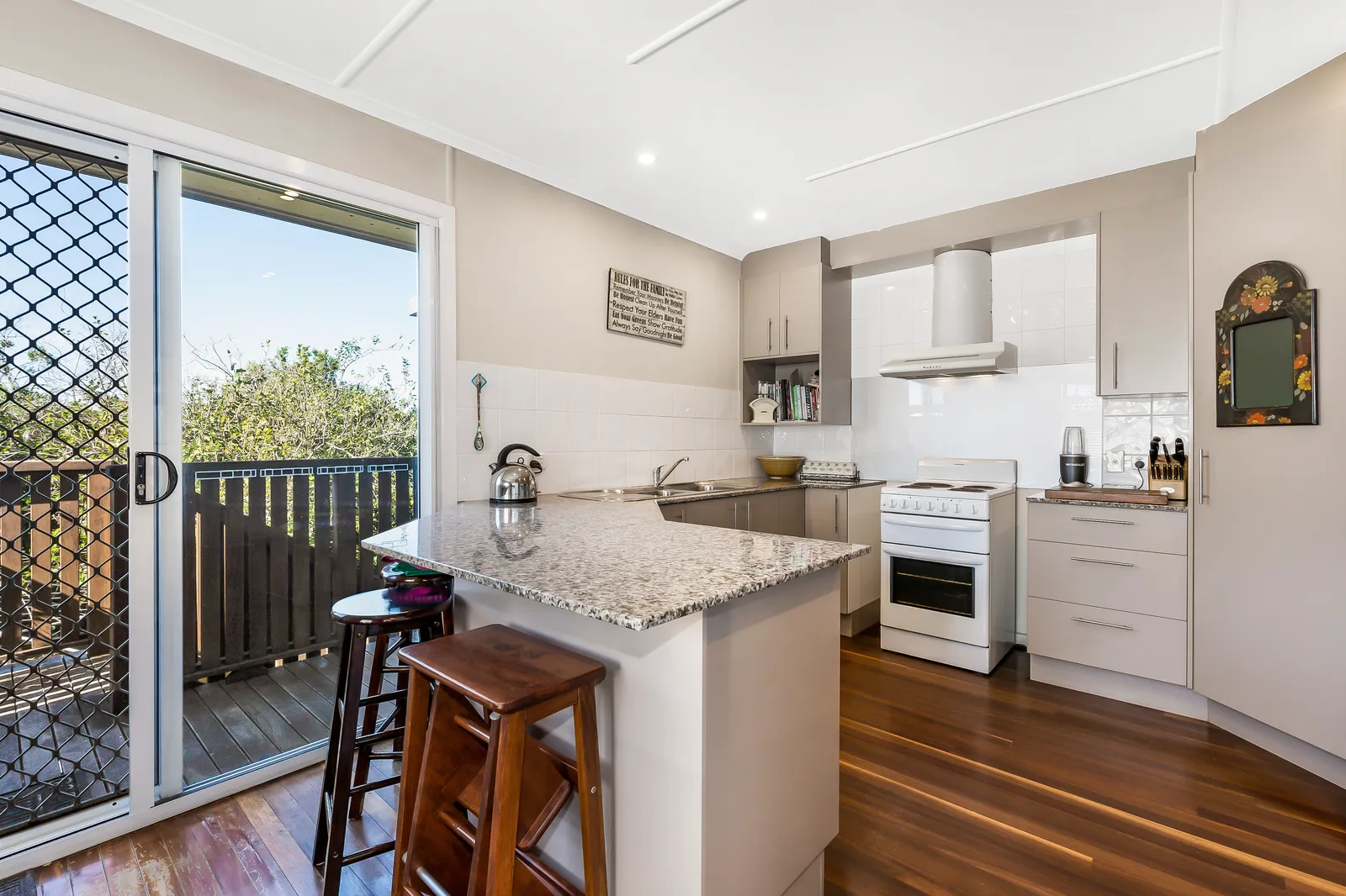 24 Westcliffe Street, Banyo