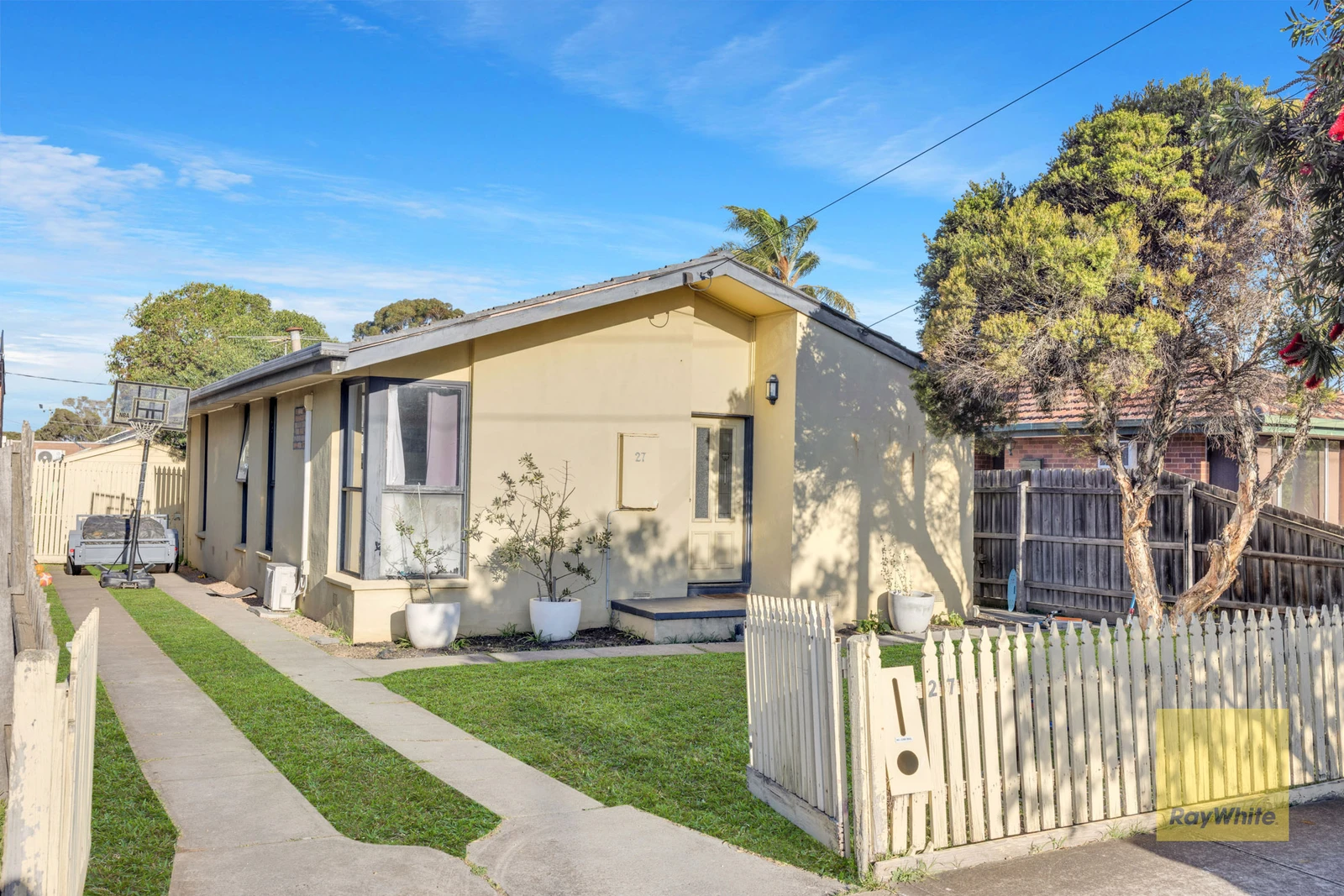 27 Linden Street, Altona Meadows, VIC 3028