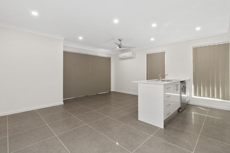33 Neumann Drive Lot 426, Yarrabilba, QLD 4207